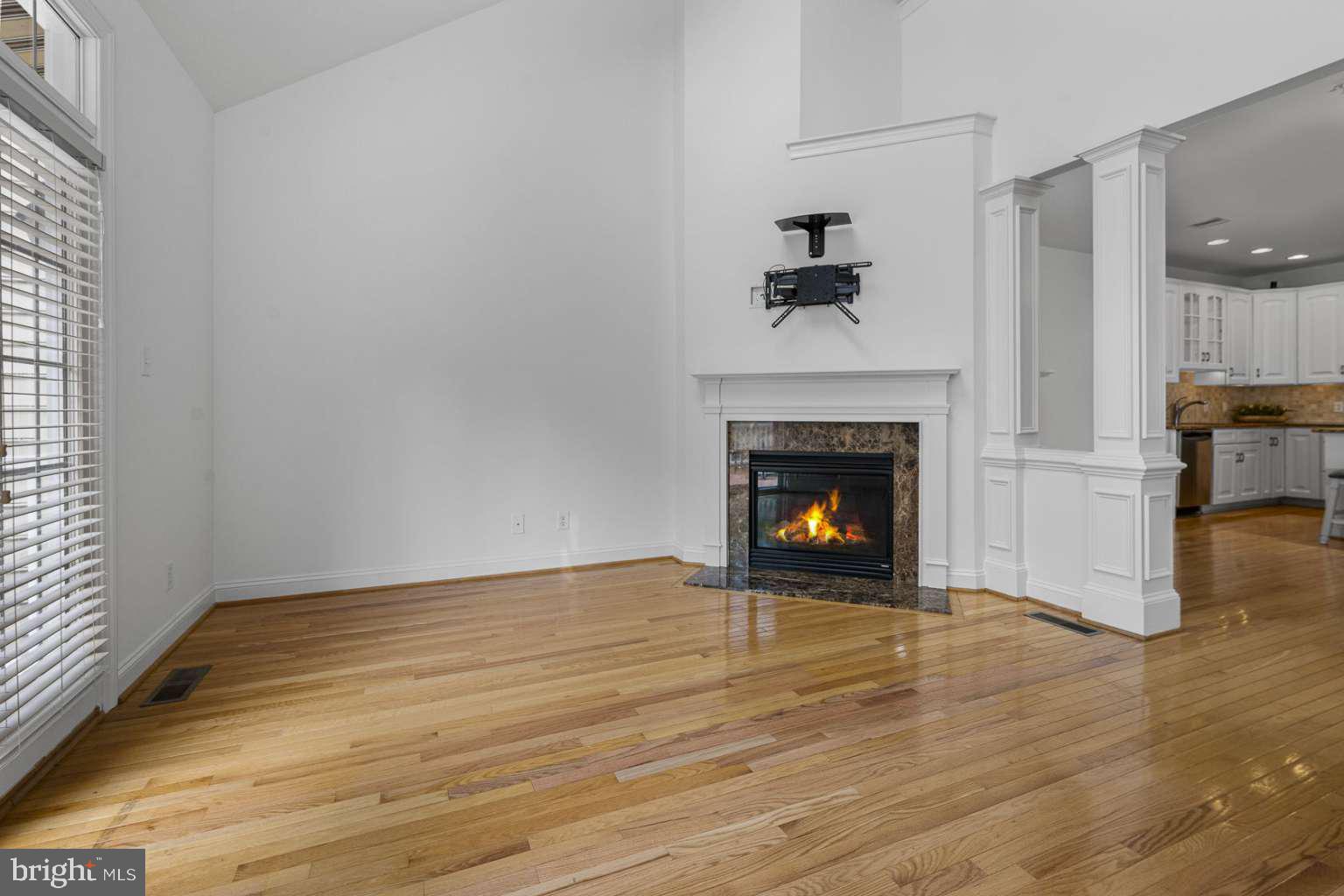 COLDSTREAM CROSSING - Residential