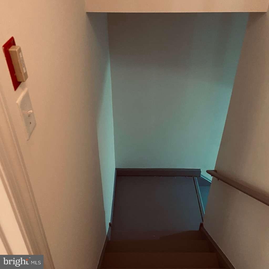 COLDSTREAM CROSSING - Residential