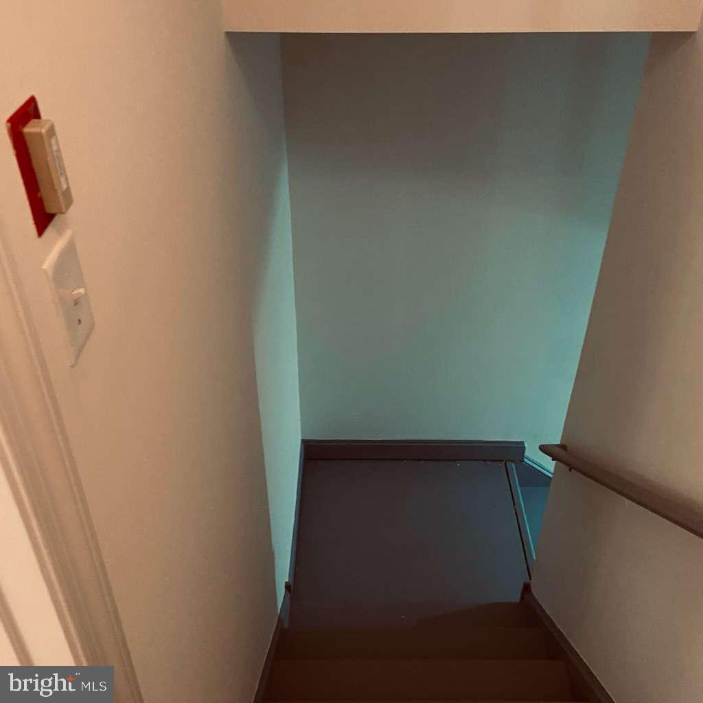 COLDSTREAM CROSSING - Residential