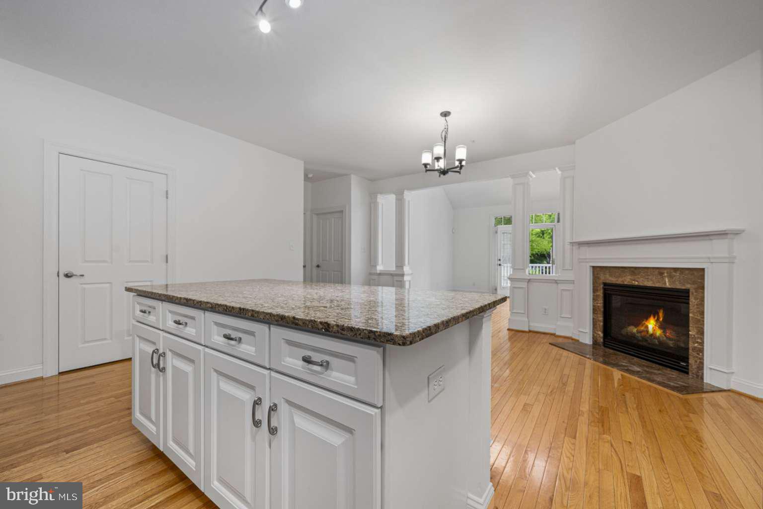 COLDSTREAM CROSSING - Residential