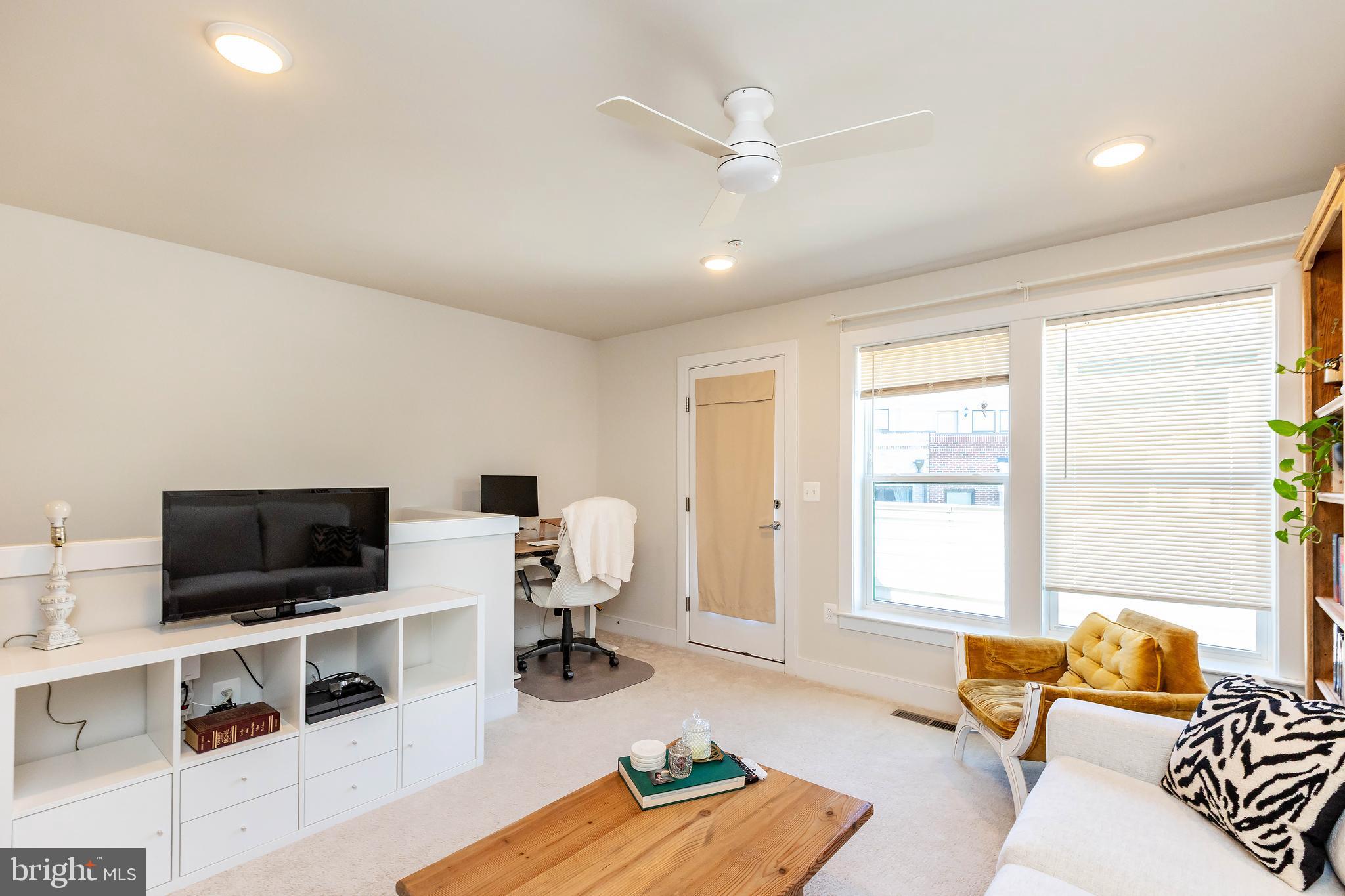 KING FARM - Residential