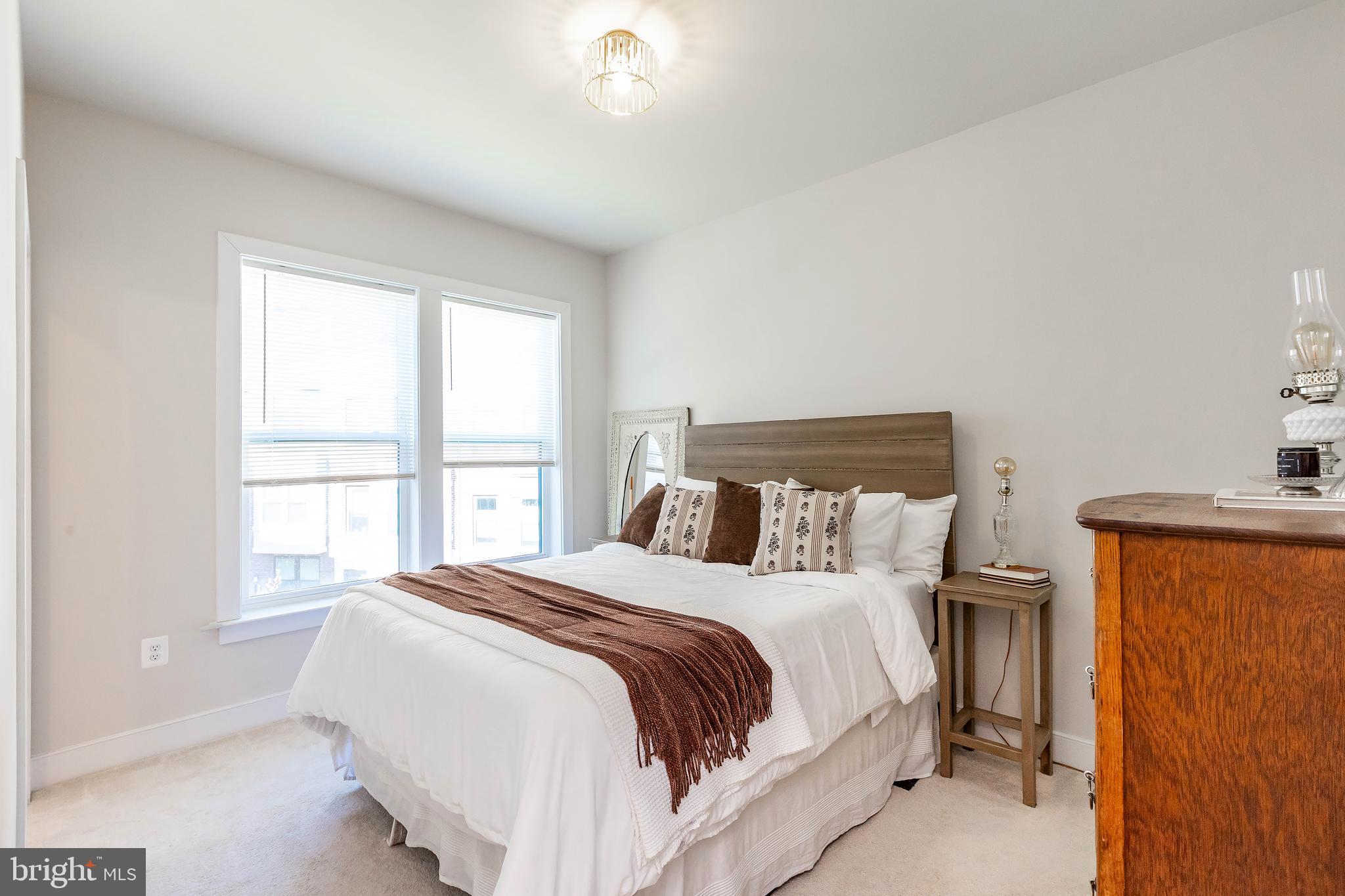 KING FARM - Residential