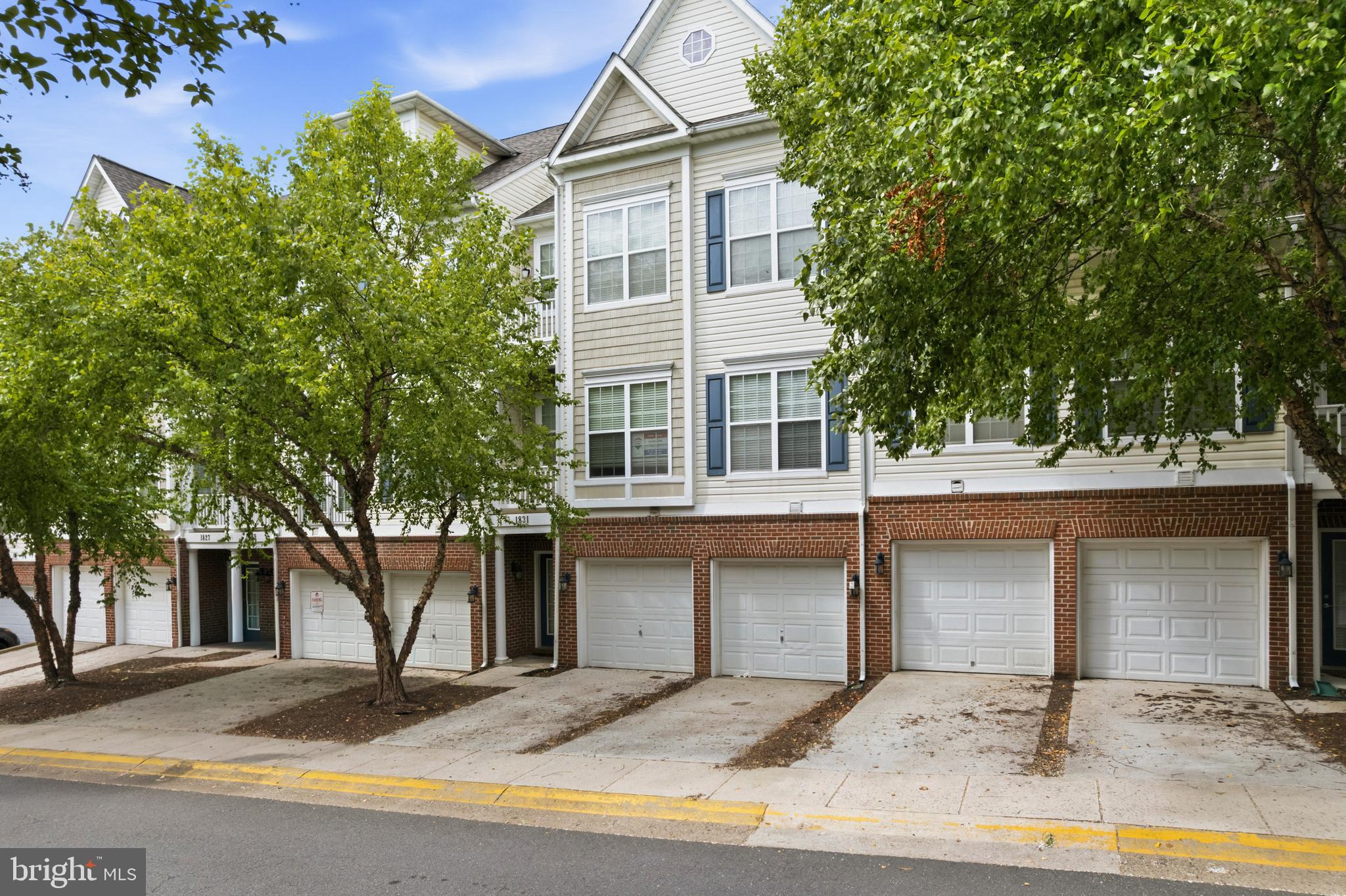 1831 CEDAR COVE WAY 101
