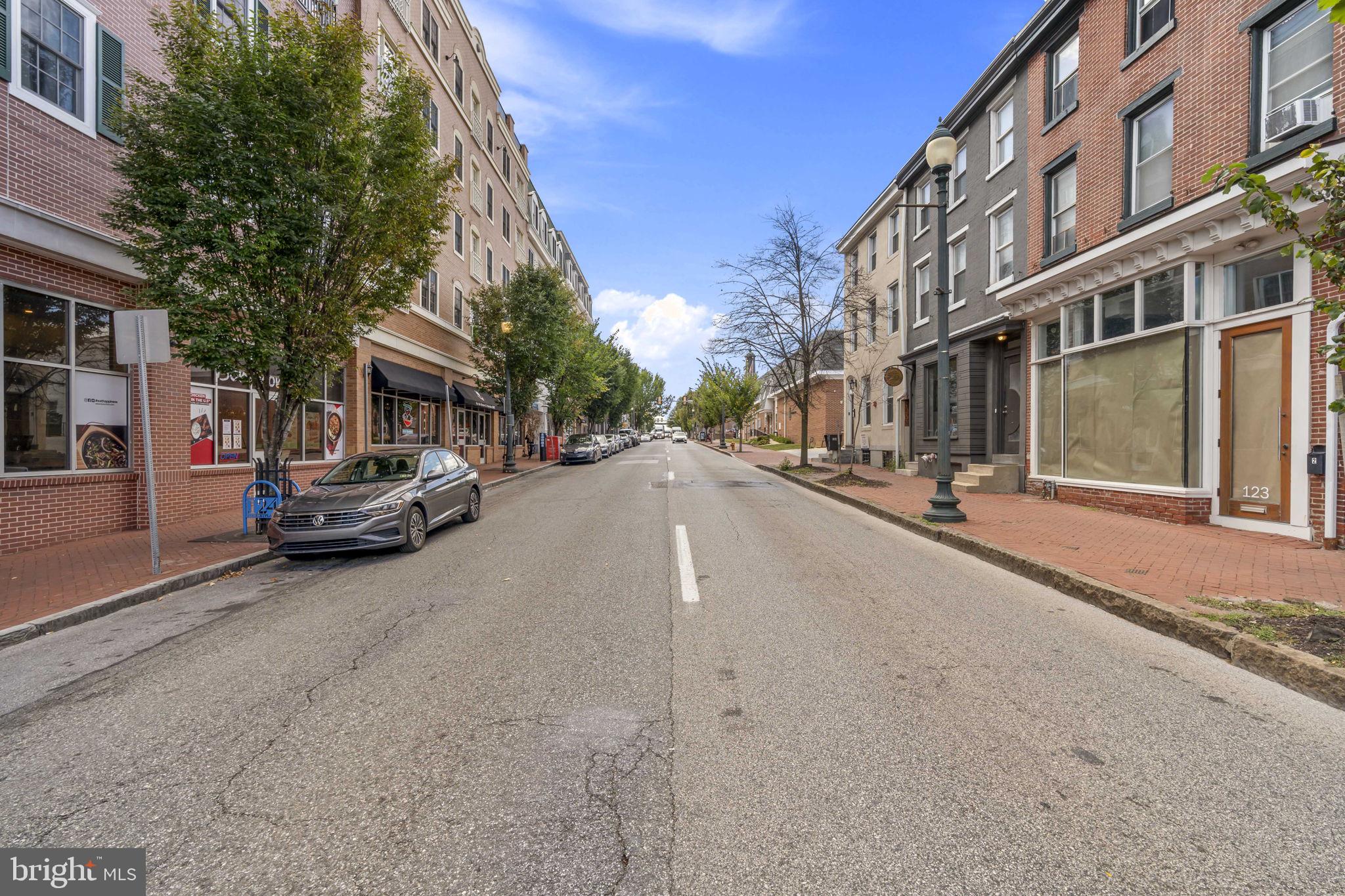 124 MARKET
