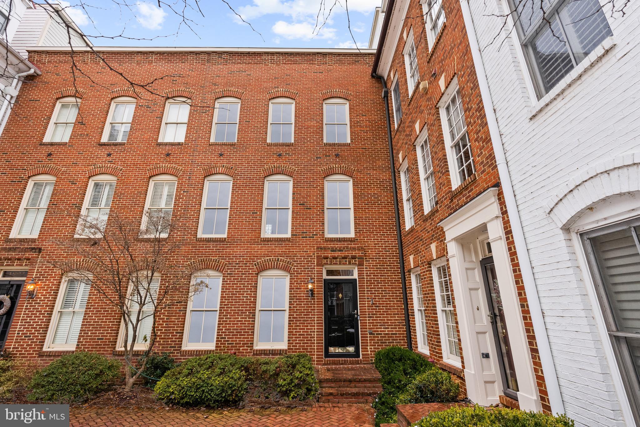 POTOMAC GREENS - Residential