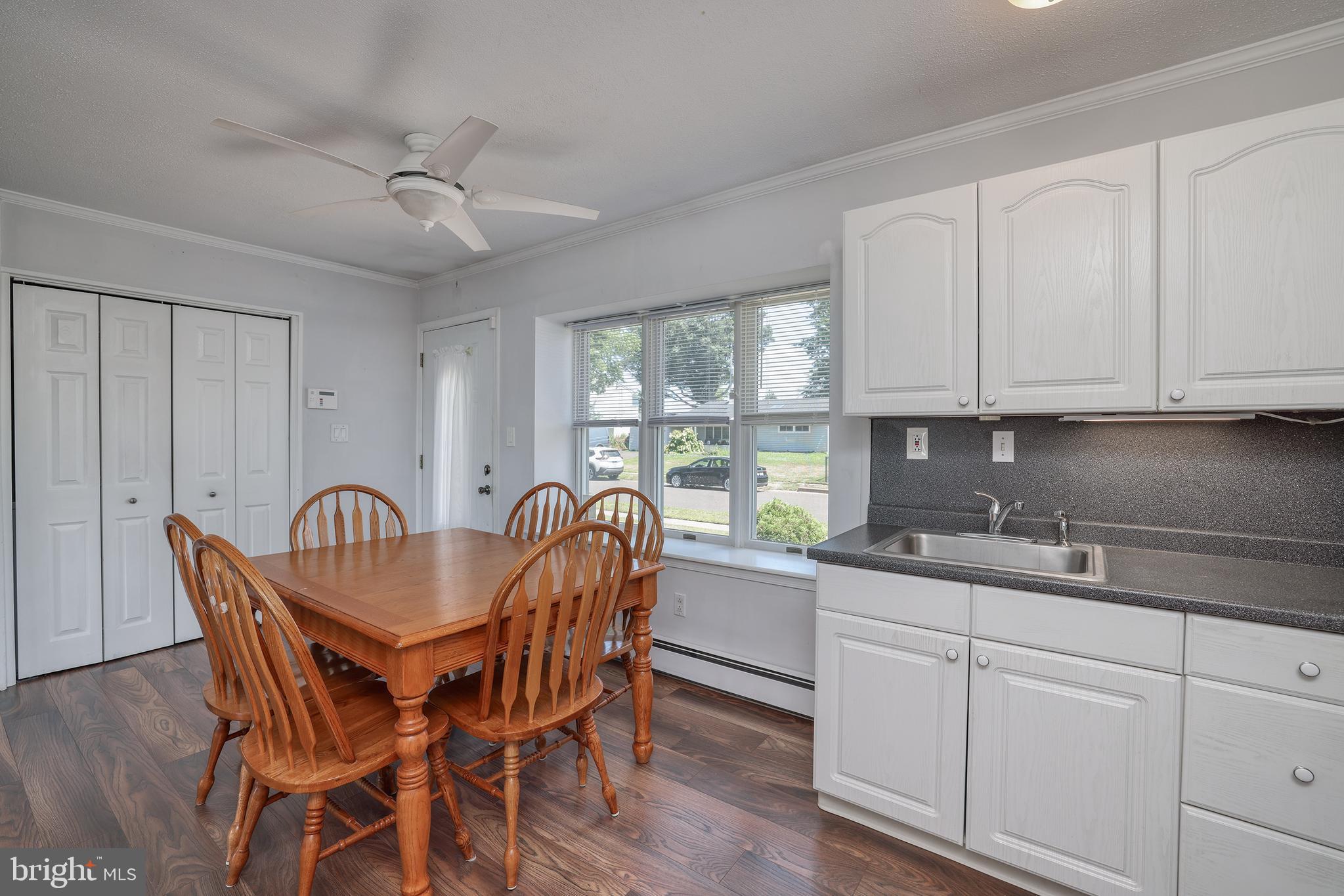 45 CRIMSON KING LANE