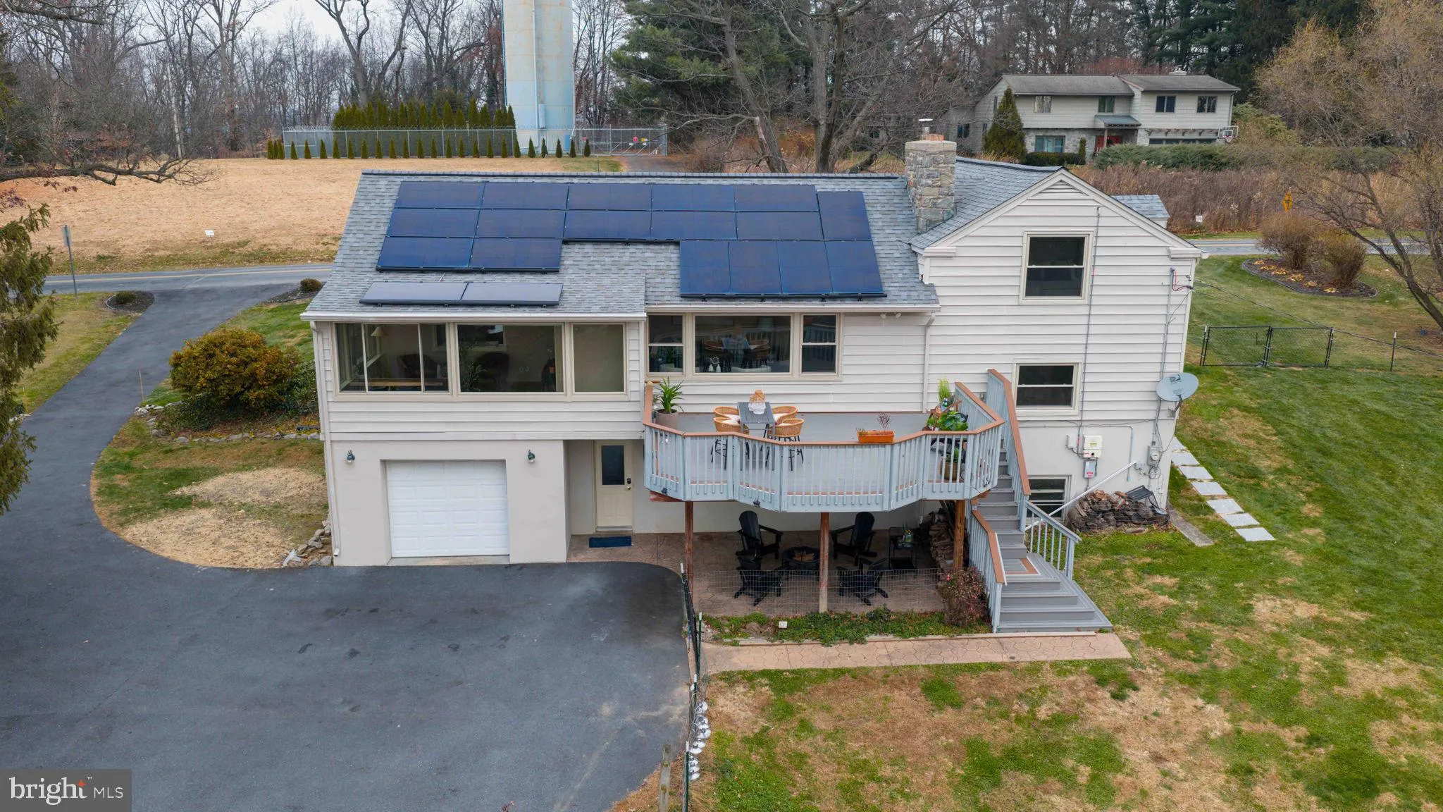 Lancaster, Pennsylvania 17601, United States, 4 Bedrooms Bedrooms, ,2 BathroomsBathrooms,Residential,Active,250885