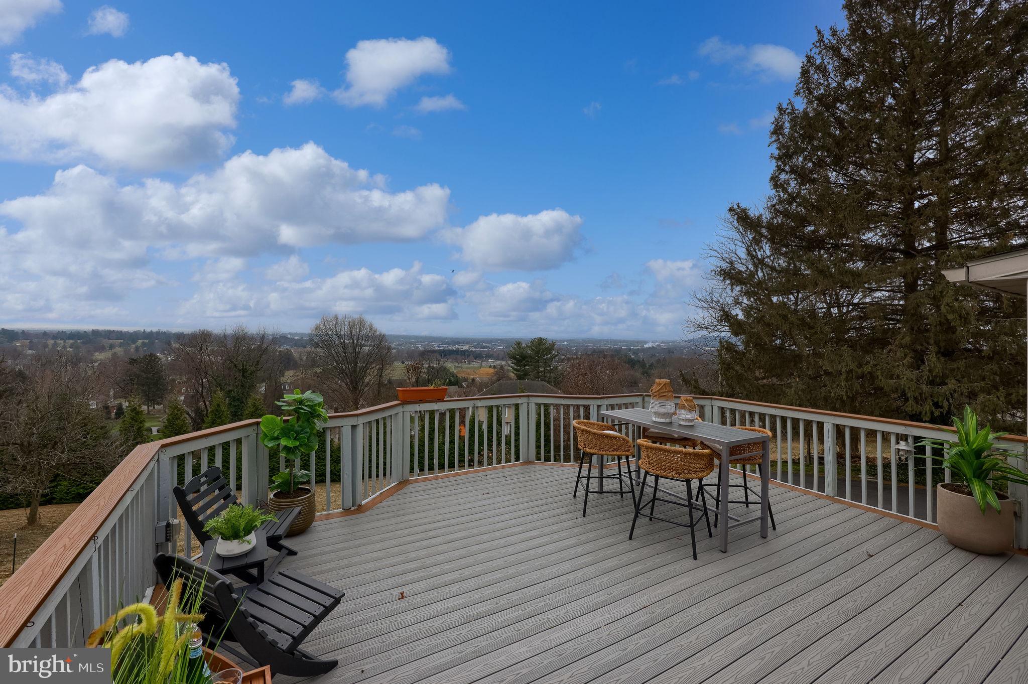 BLOSSOM HILL - Residential