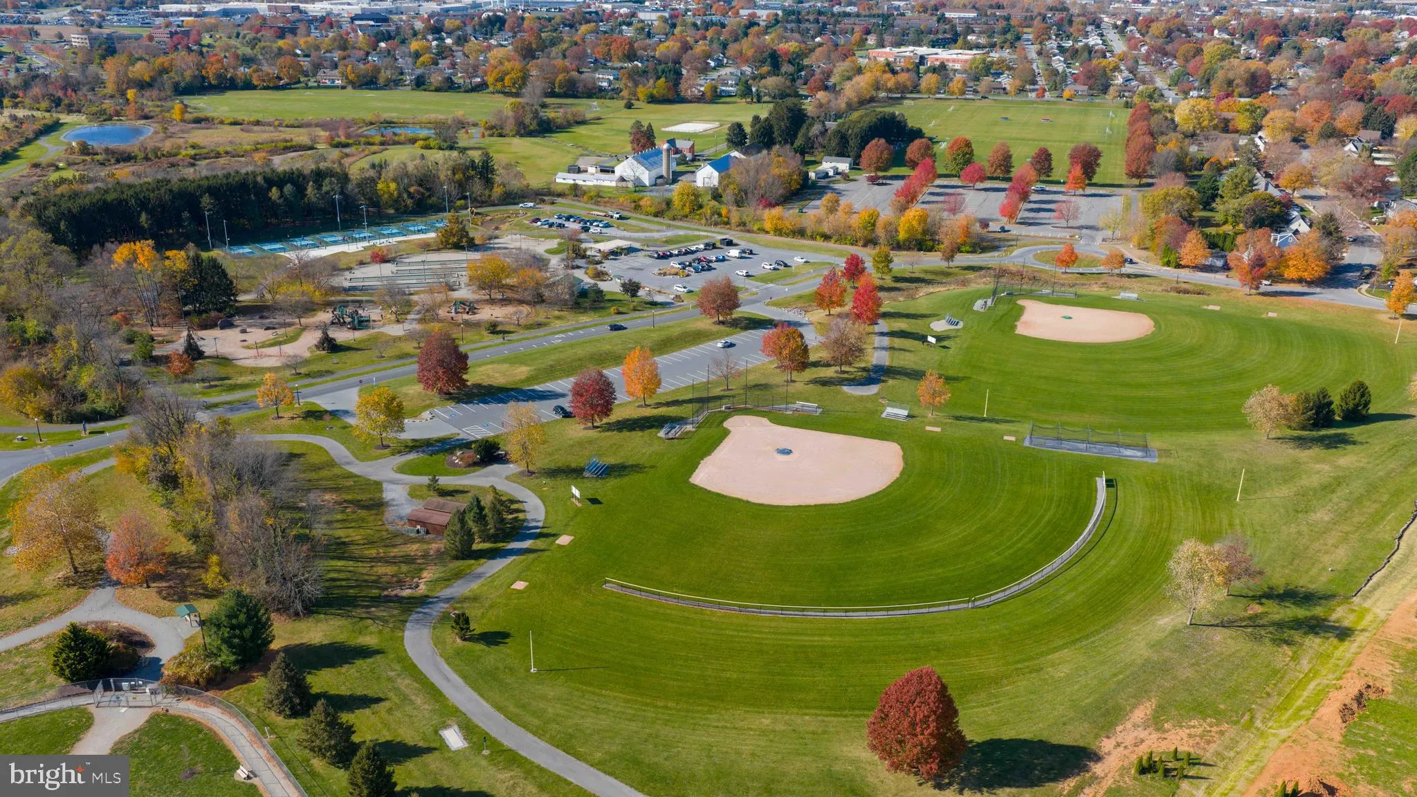 Lancaster, Pennsylvania 17601, United States, 4 Bedrooms Bedrooms, ,2 BathroomsBathrooms,Residential,Active,250885