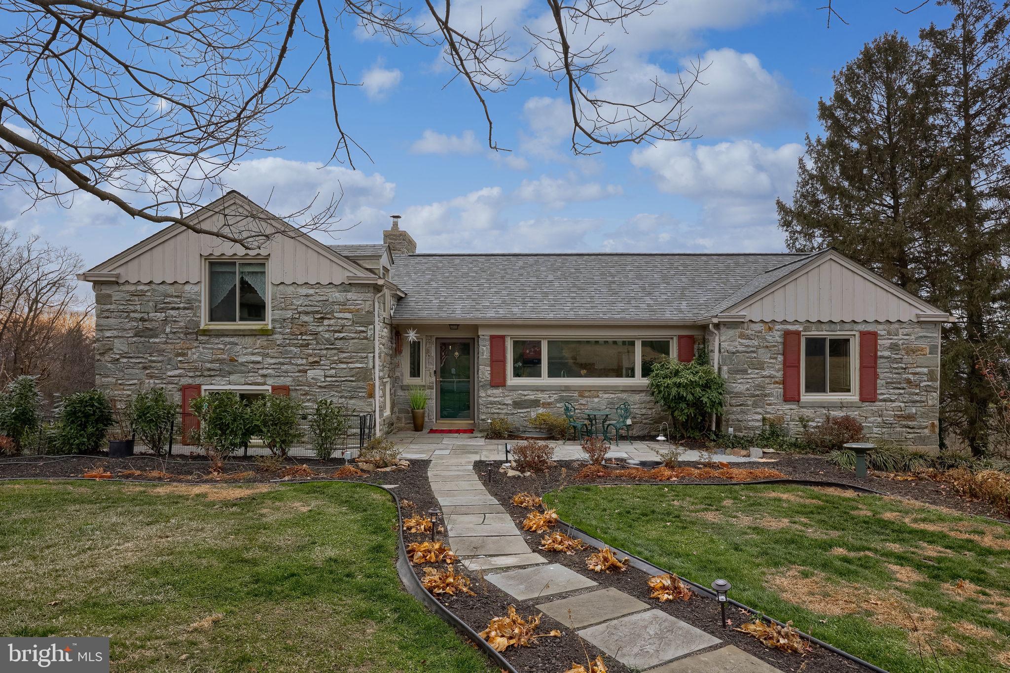 BLOSSOM HILL - Residential