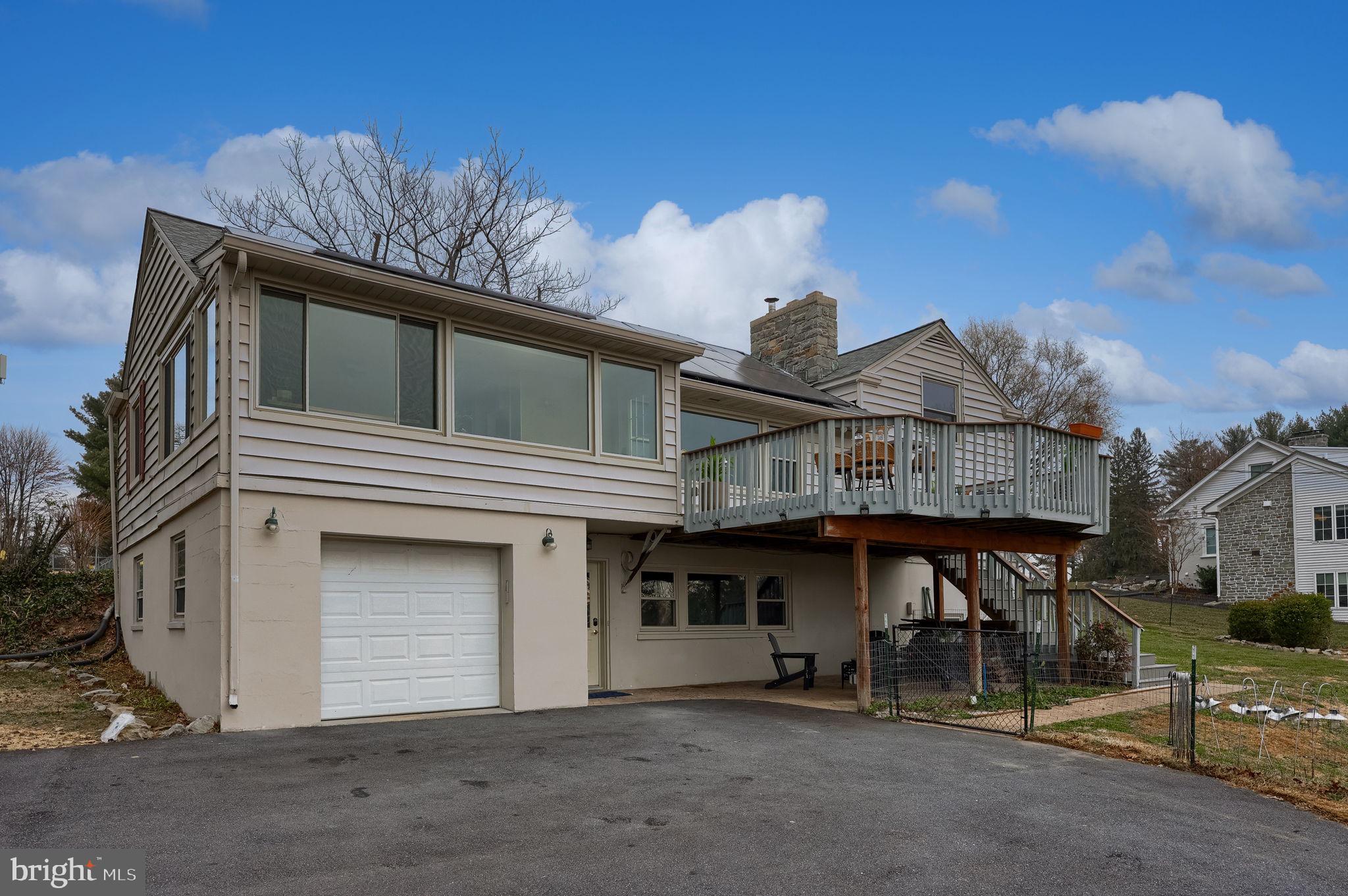 BLOSSOM HILL - Residential