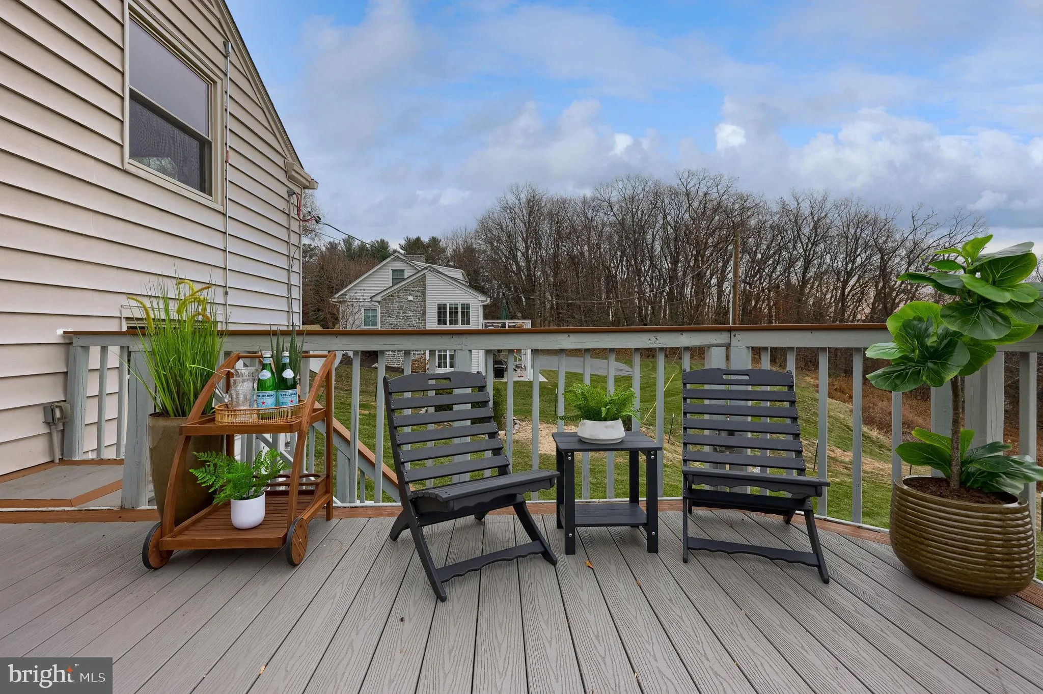 Lancaster, Pennsylvania 17601, United States, 4 Bedrooms Bedrooms, ,2 BathroomsBathrooms,Residential,Active,250885