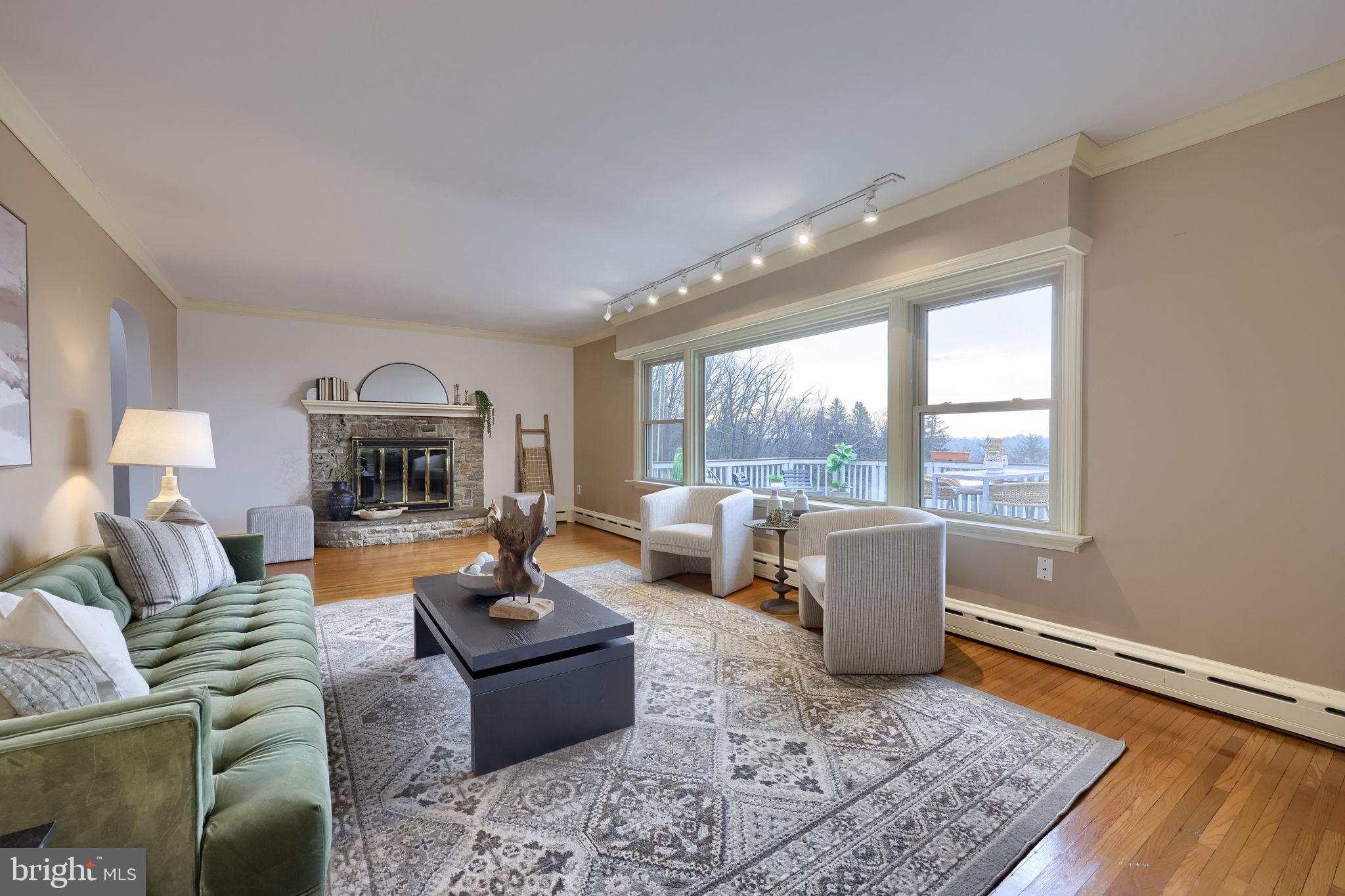 BLOSSOM HILL - Residential