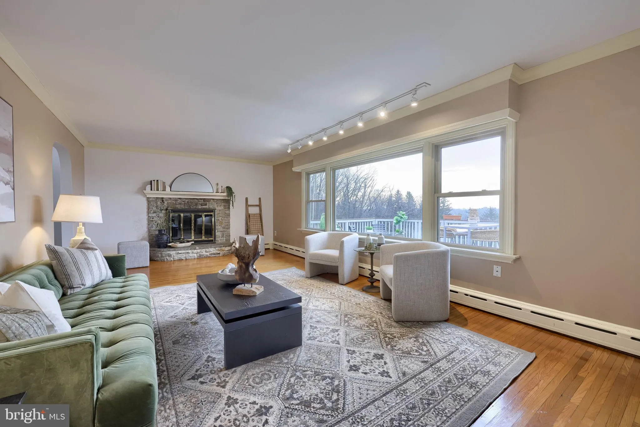 Lancaster, Pennsylvania 17601, United States, 4 Bedrooms Bedrooms, ,2 BathroomsBathrooms,Residential,Active,250885