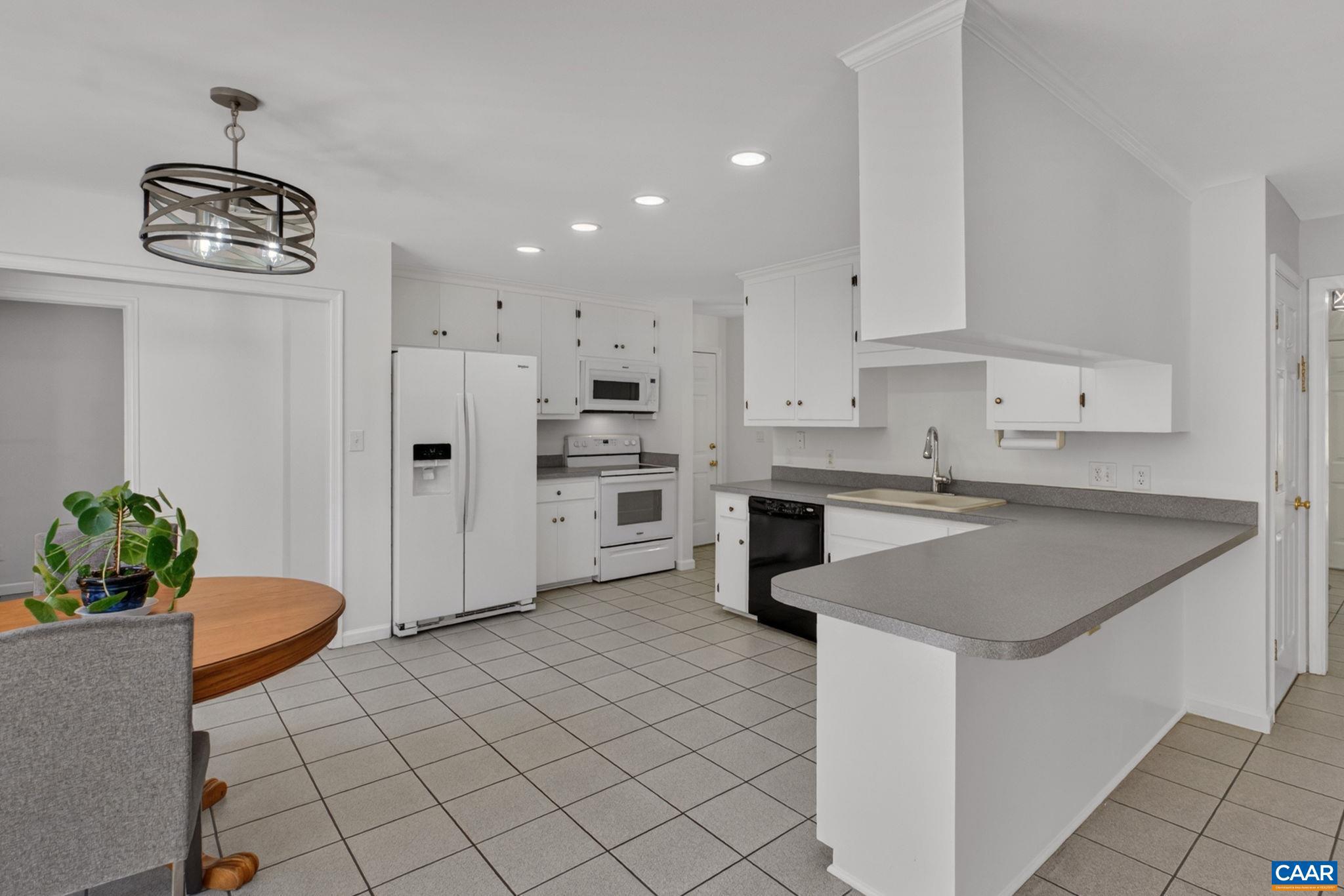 TEMPLETON ACRES - Residential