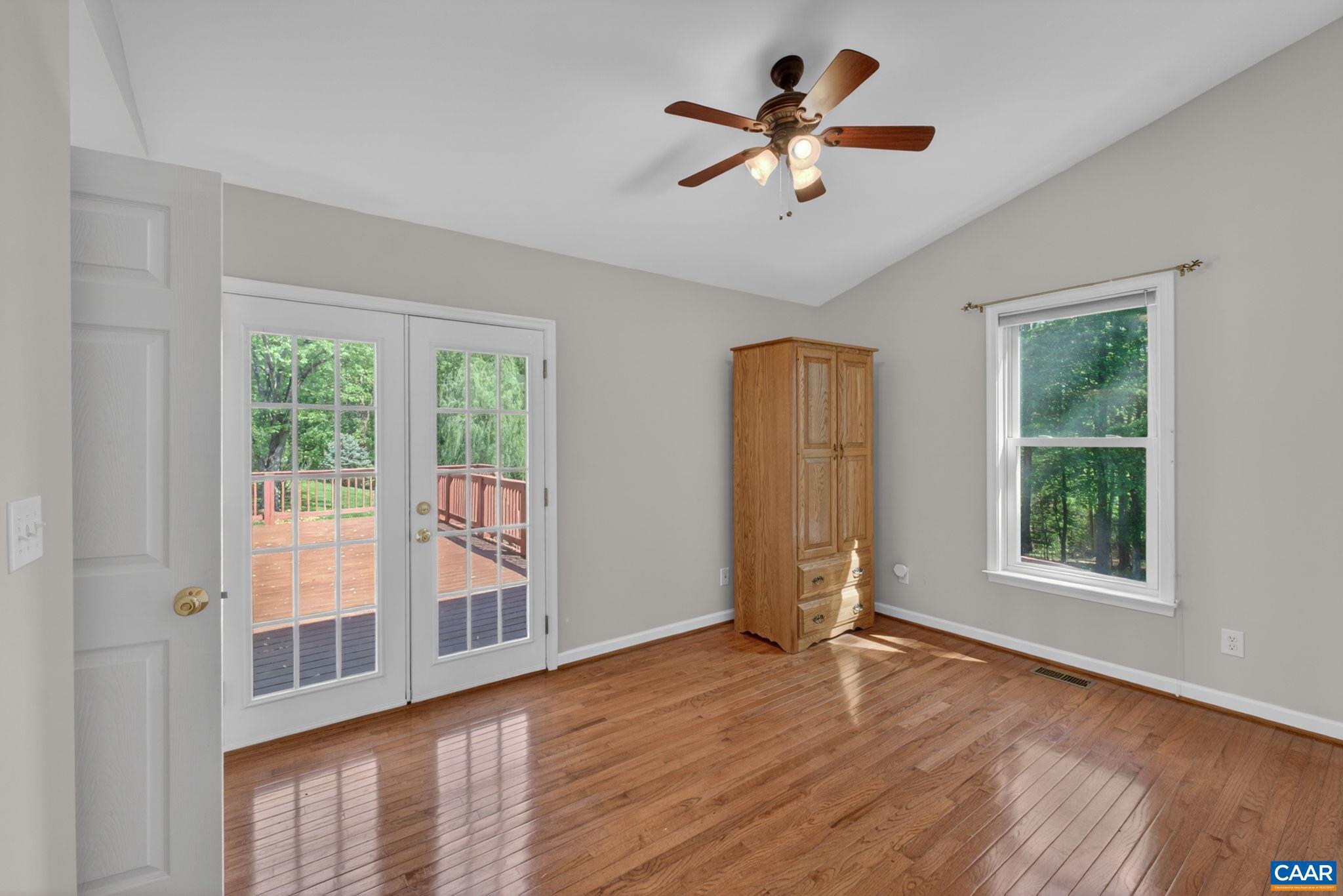 TEMPLETON ACRES - Residential