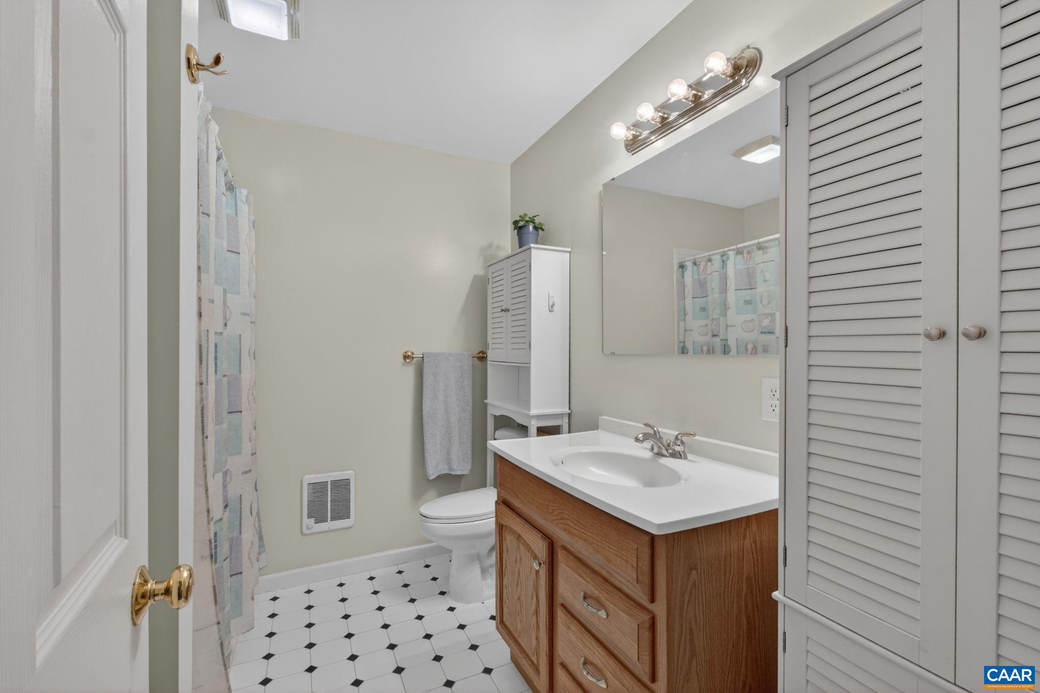 TEMPLETON ACRES - Residential