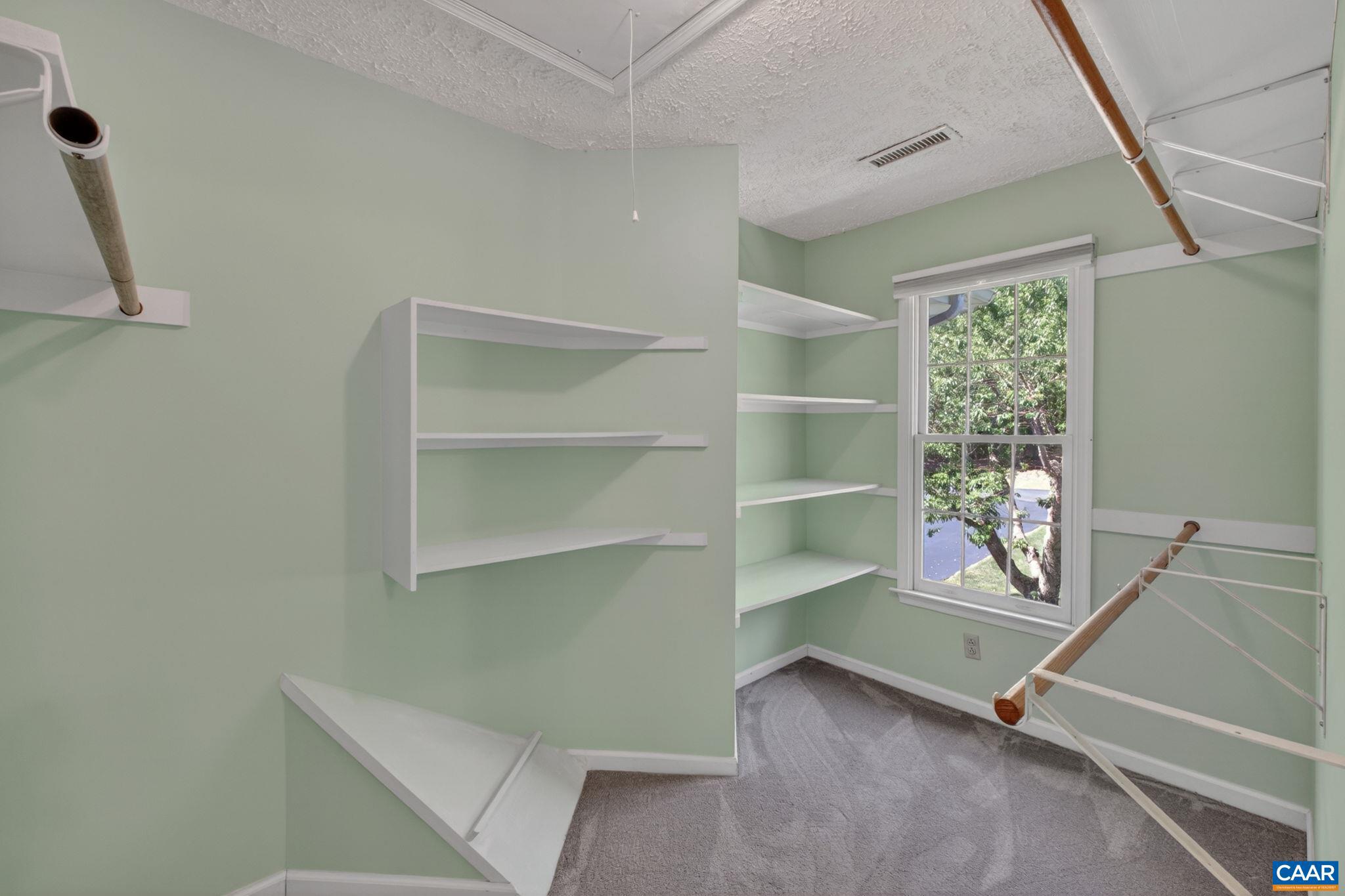 TEMPLETON ACRES - Residential