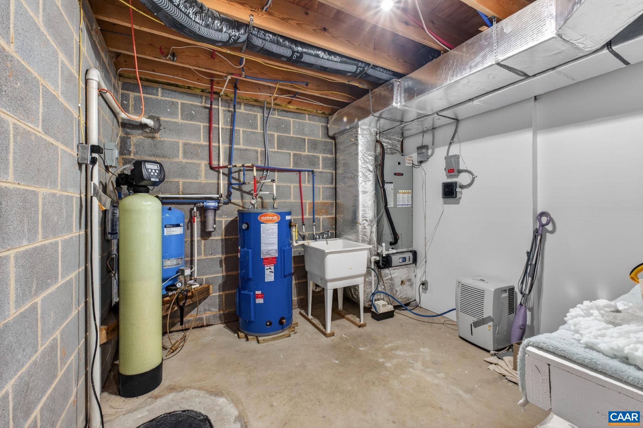 TEMPLETON ACRES - Residential