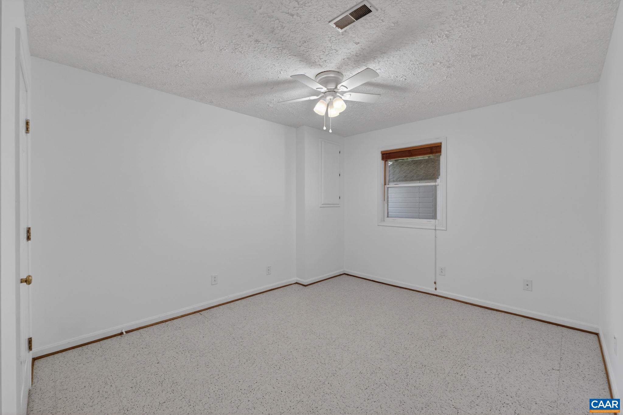 TEMPLETON ACRES - Residential