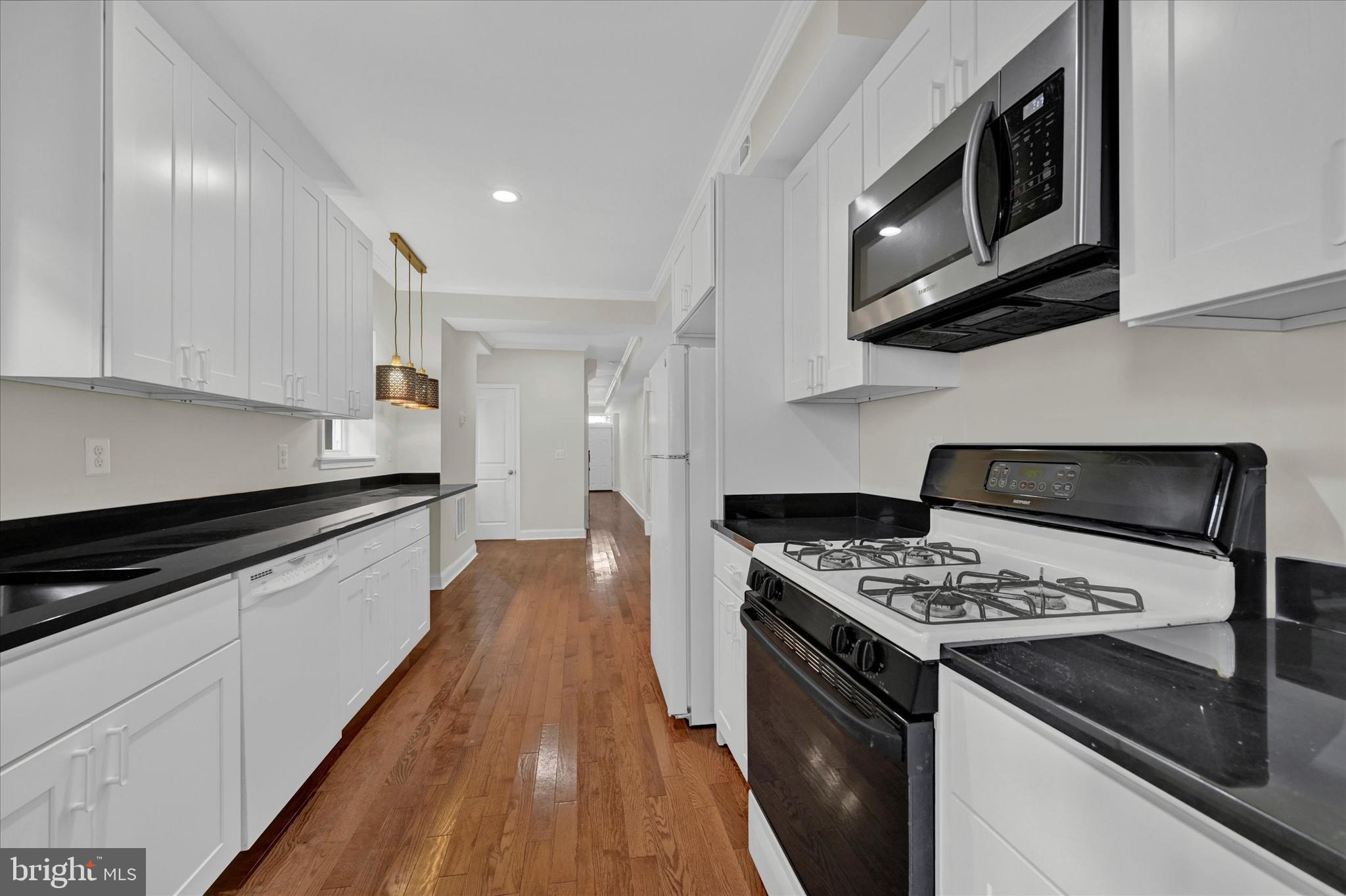 CANTON - Residential Lease