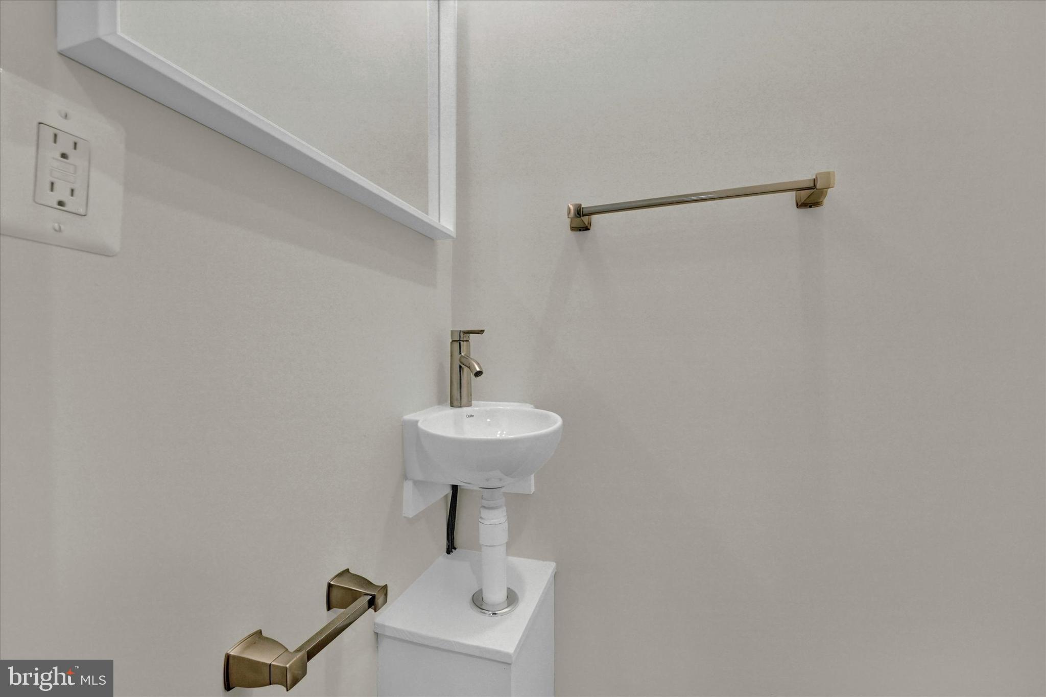 CANTON - Residential Lease