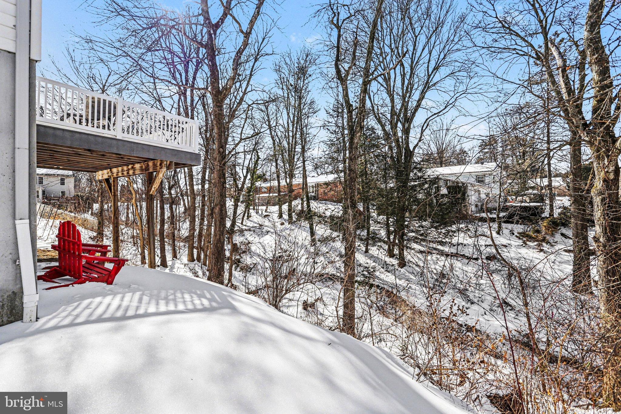 LOGANS RUN - Residential