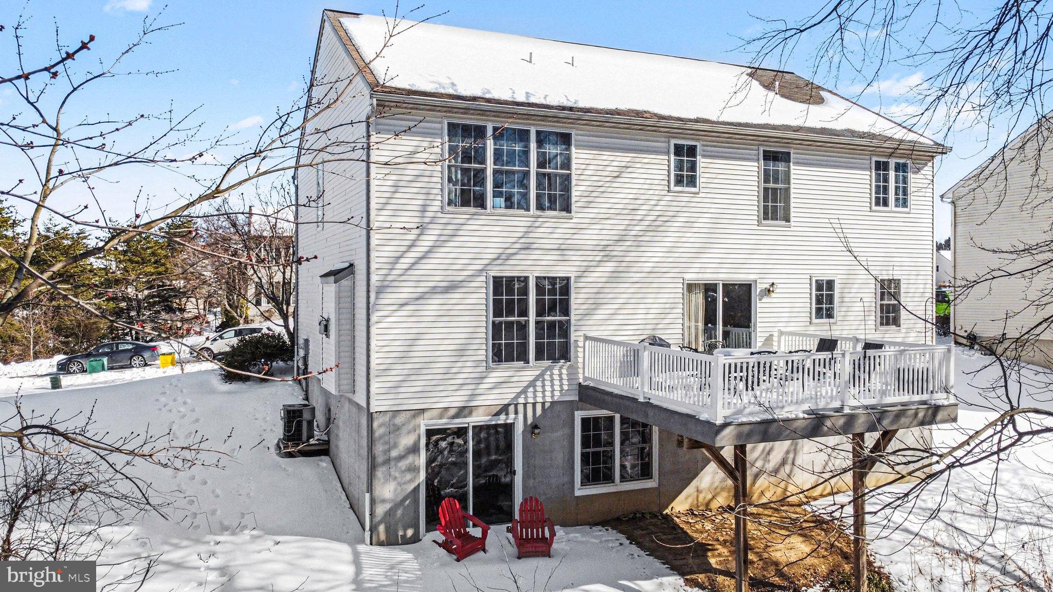 LOGANS RUN - Residential