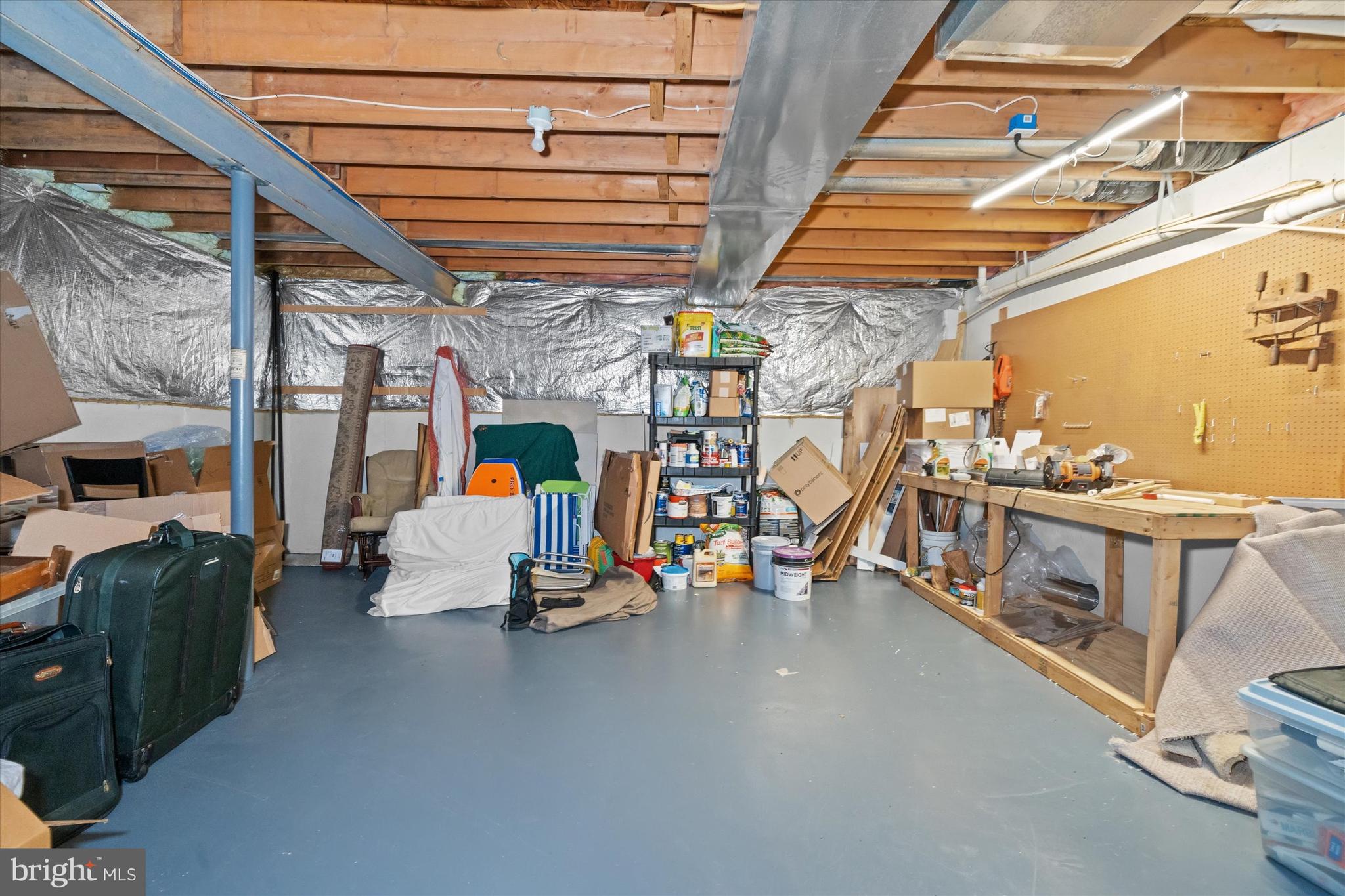 THE LEGENDS - Residential