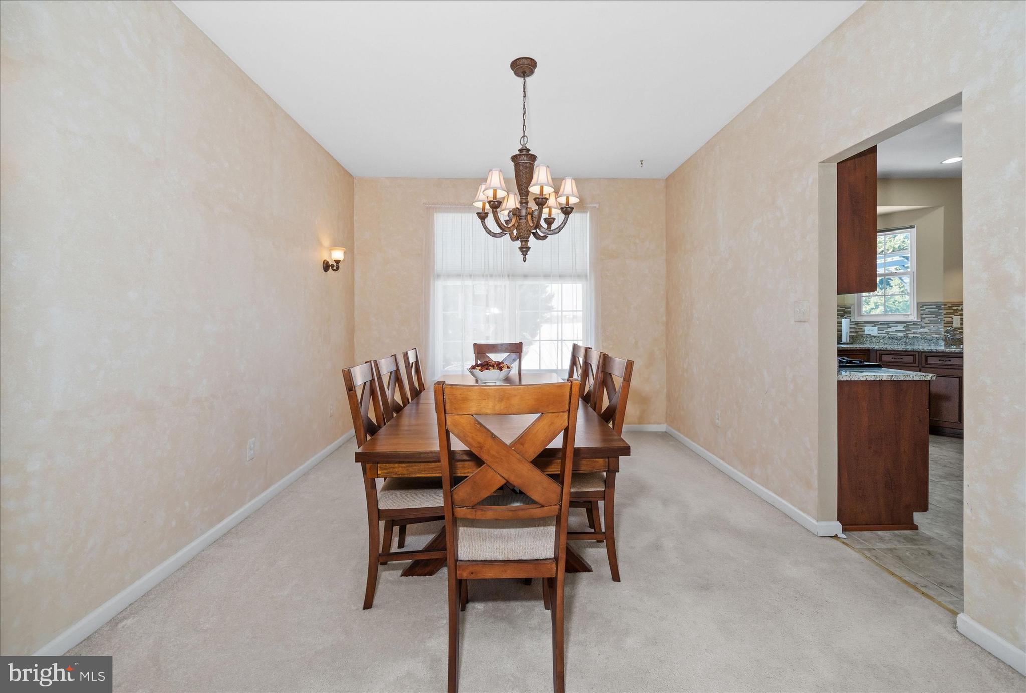 THE LEGENDS - Residential