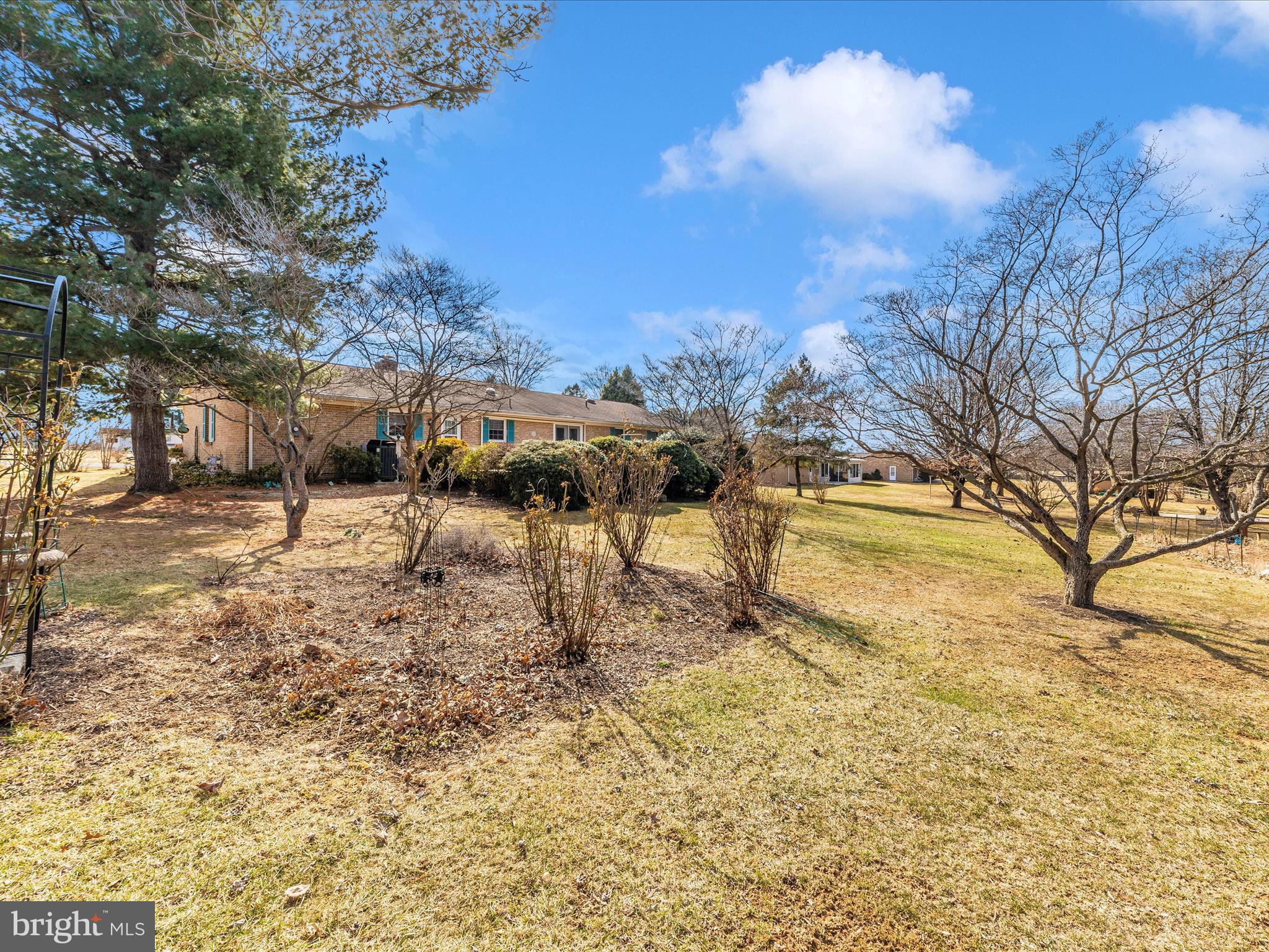 GARDEN SPOT - Residential