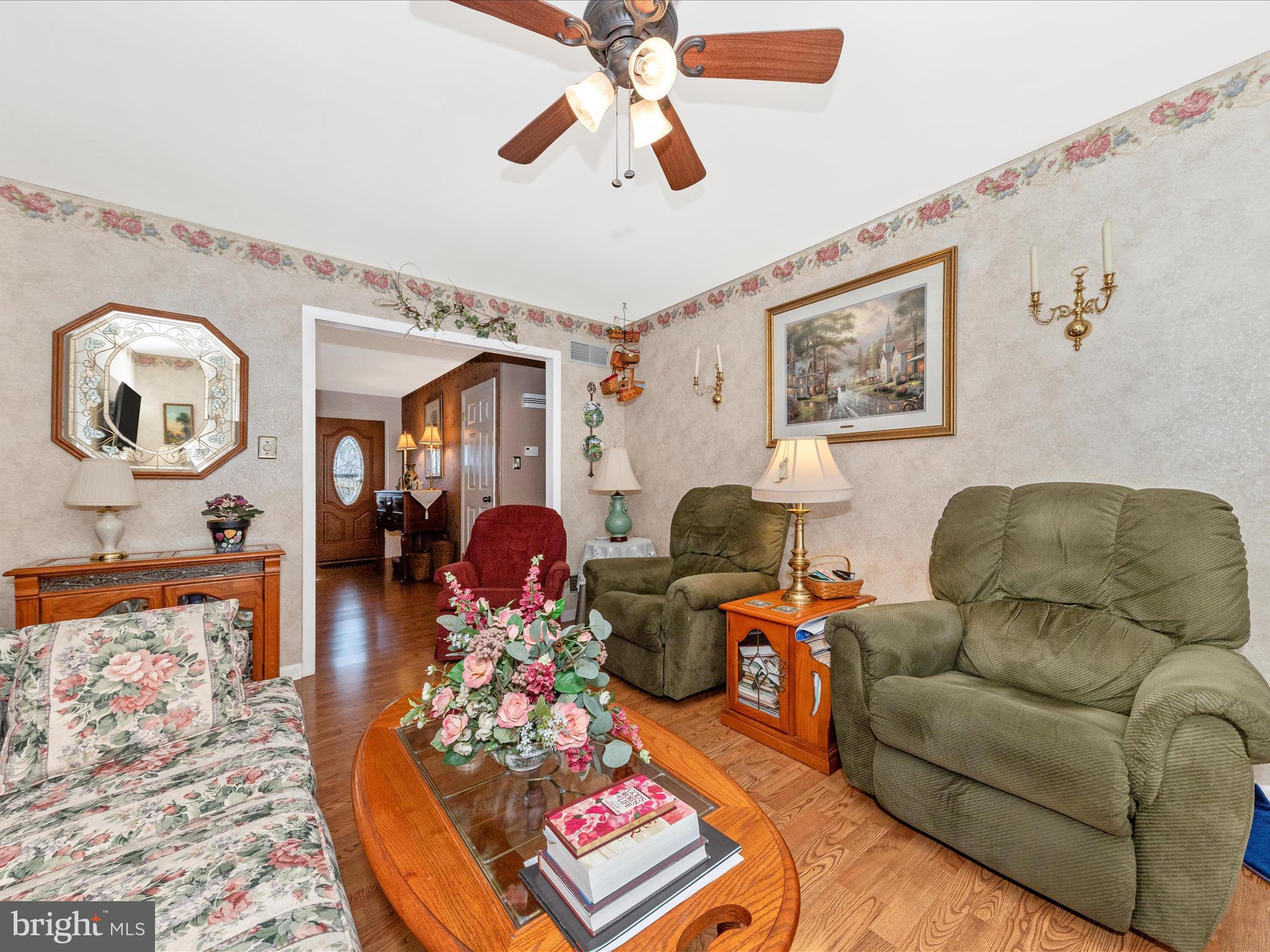 GARDEN SPOT - Residential