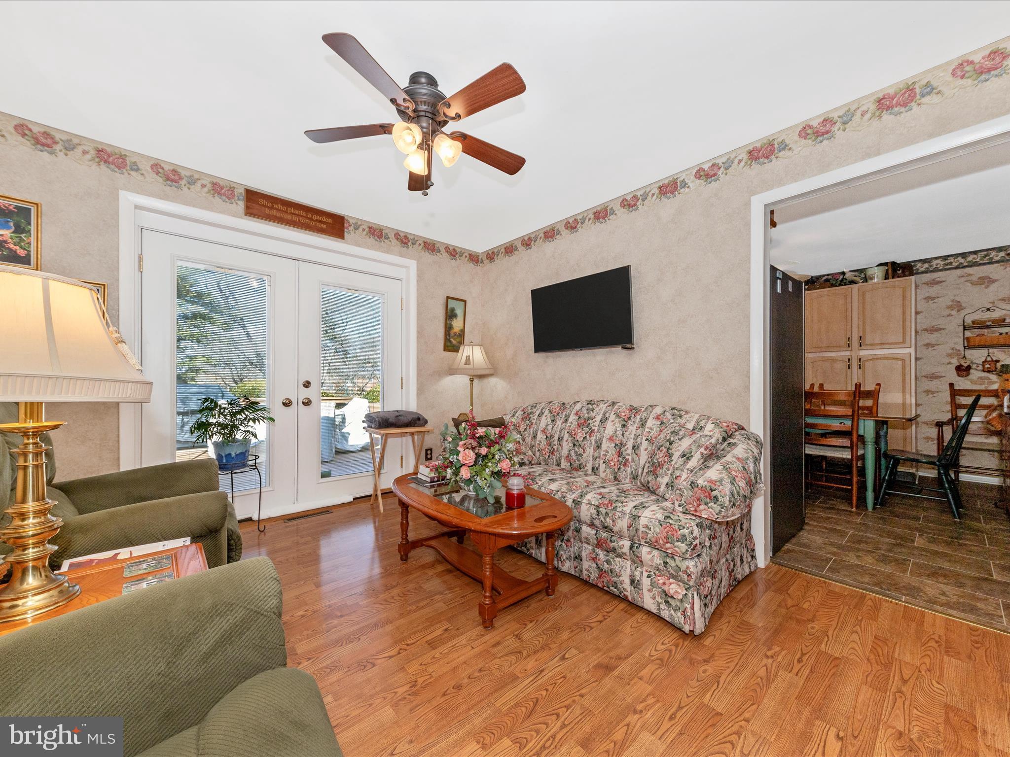 GARDEN SPOT - Residential