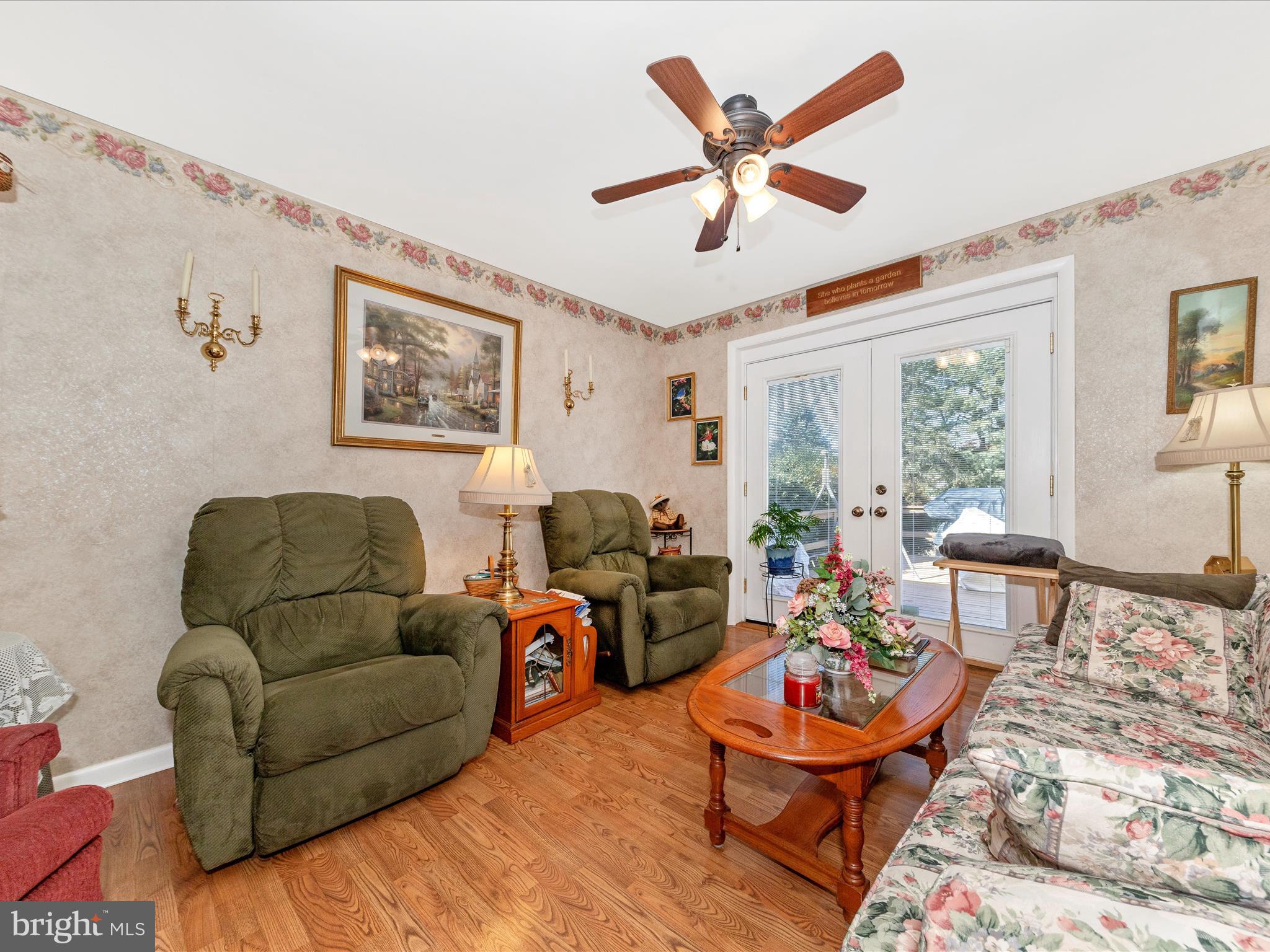 GARDEN SPOT - Residential