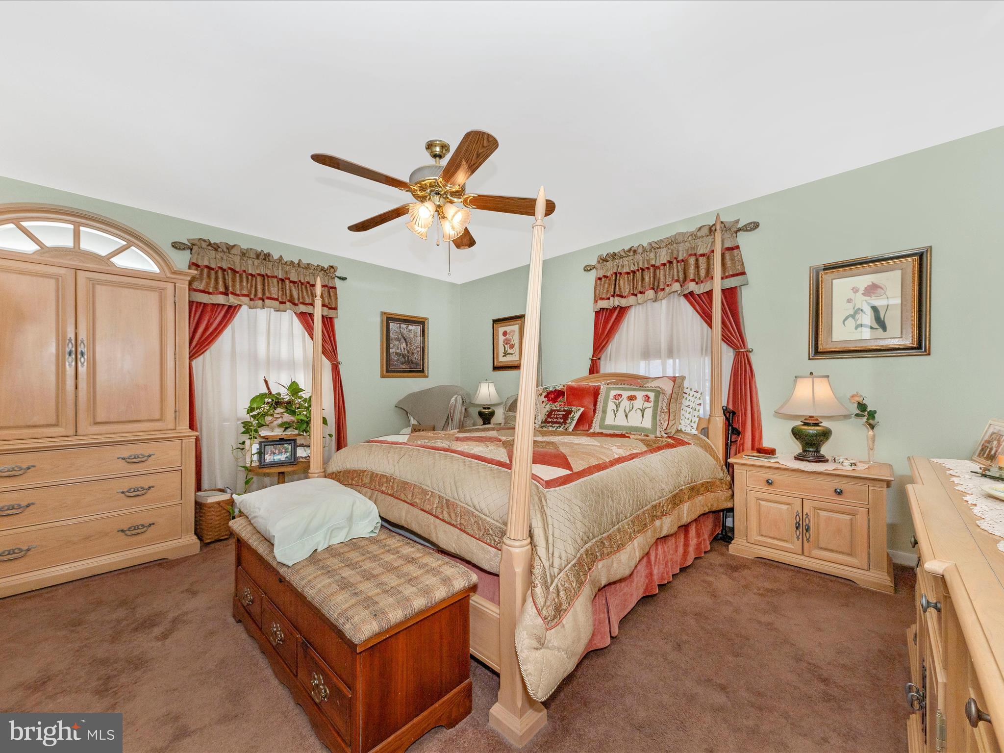 GARDEN SPOT - Residential