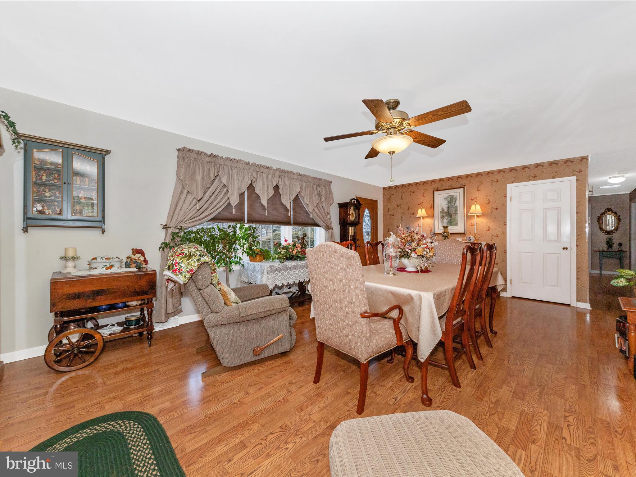 GARDEN SPOT - Residential