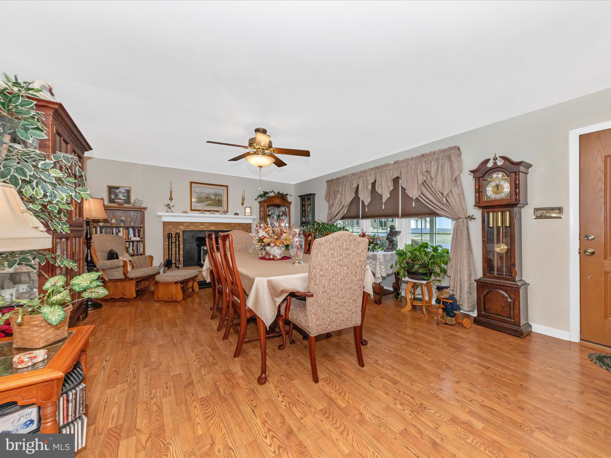 GARDEN SPOT - Residential