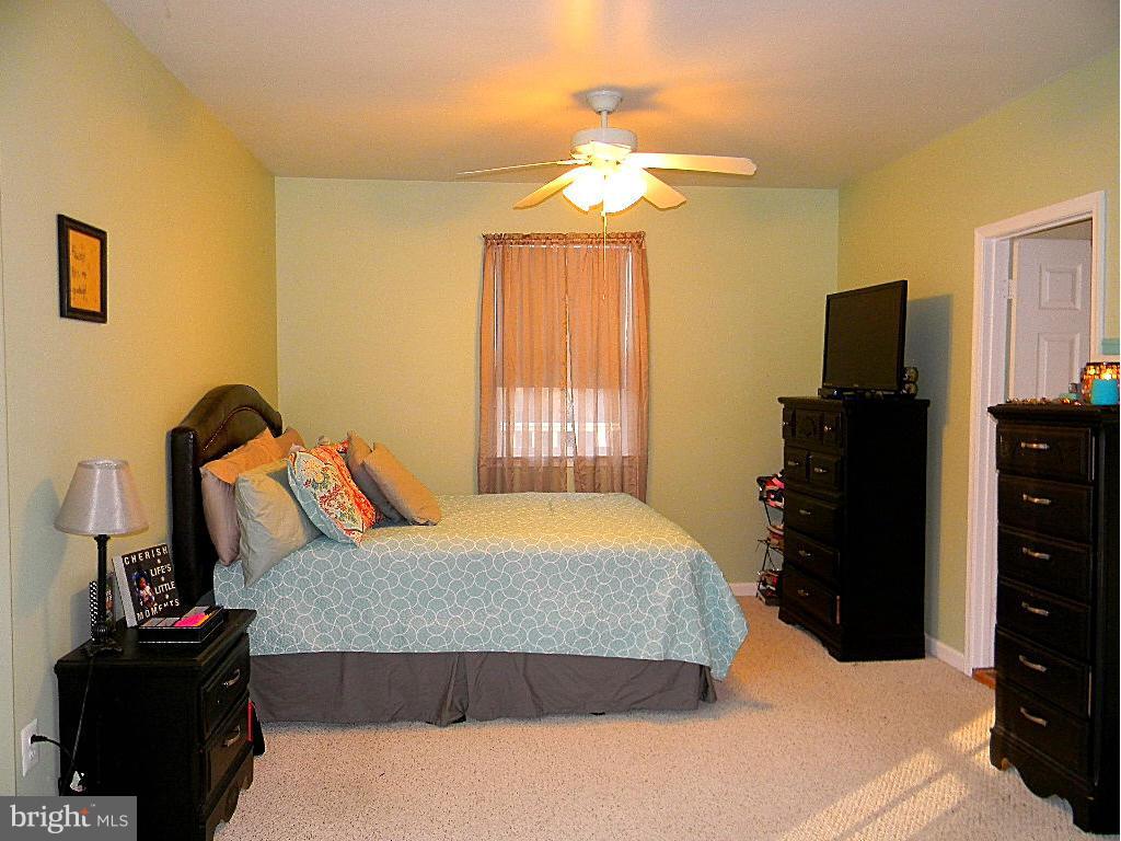 AMISSVILLE - Residential