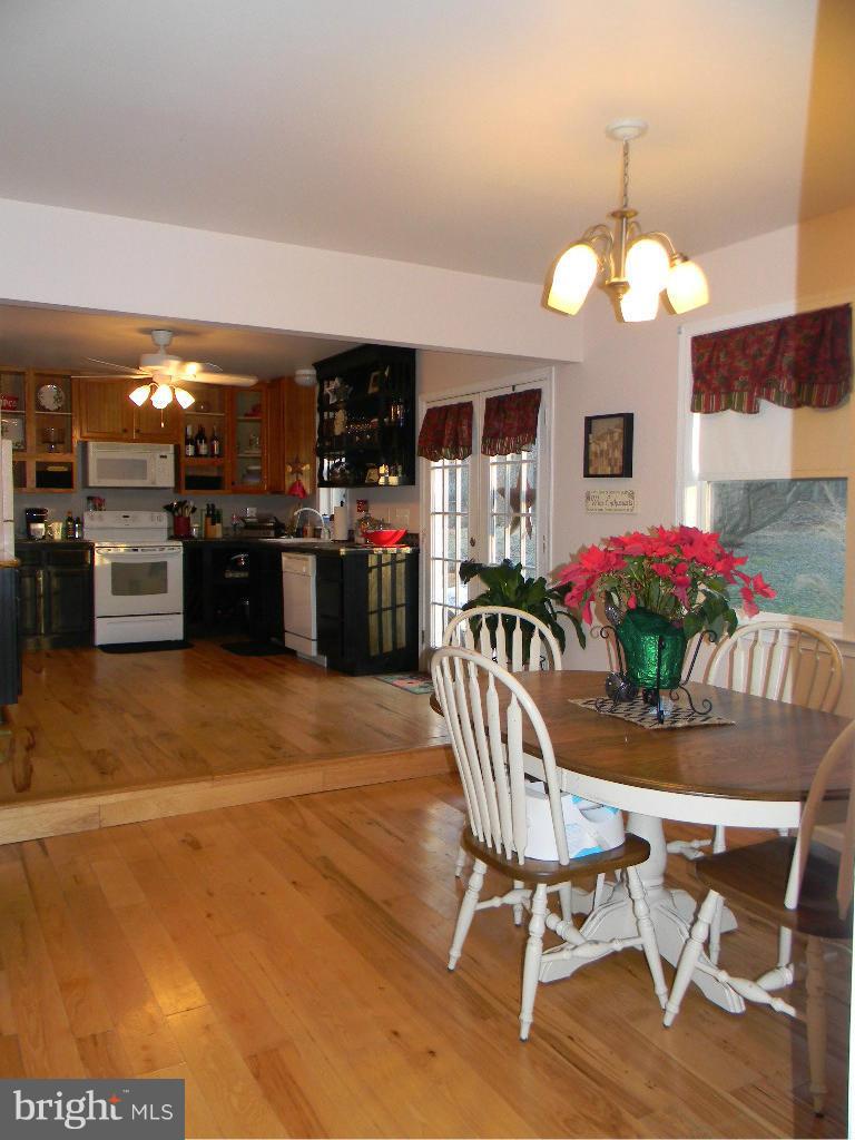 AMISSVILLE - Residential