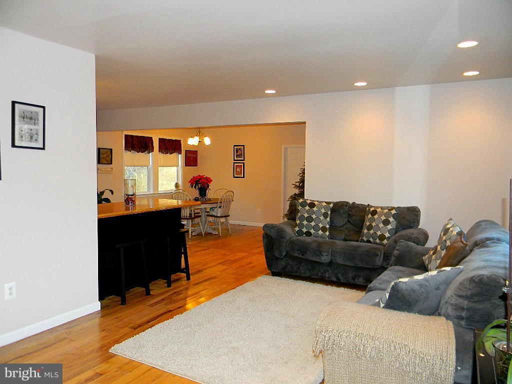 AMISSVILLE - Residential