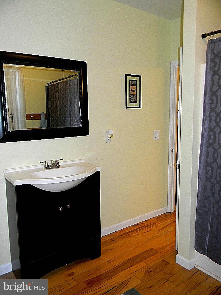 AMISSVILLE - Residential
