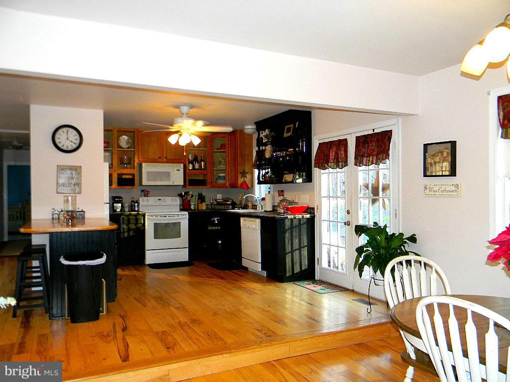 AMISSVILLE - Residential