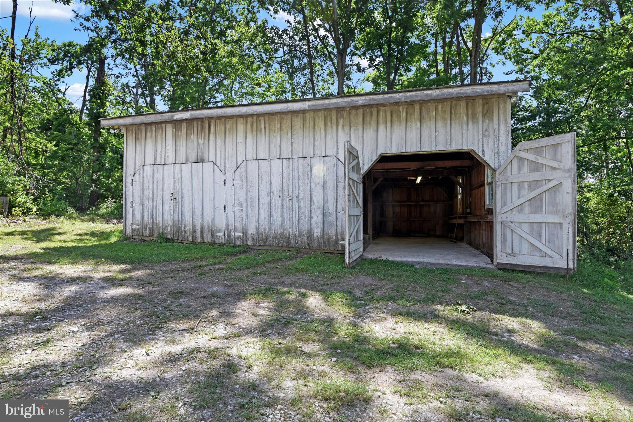 OAKLEIGH RIDGE - Residential