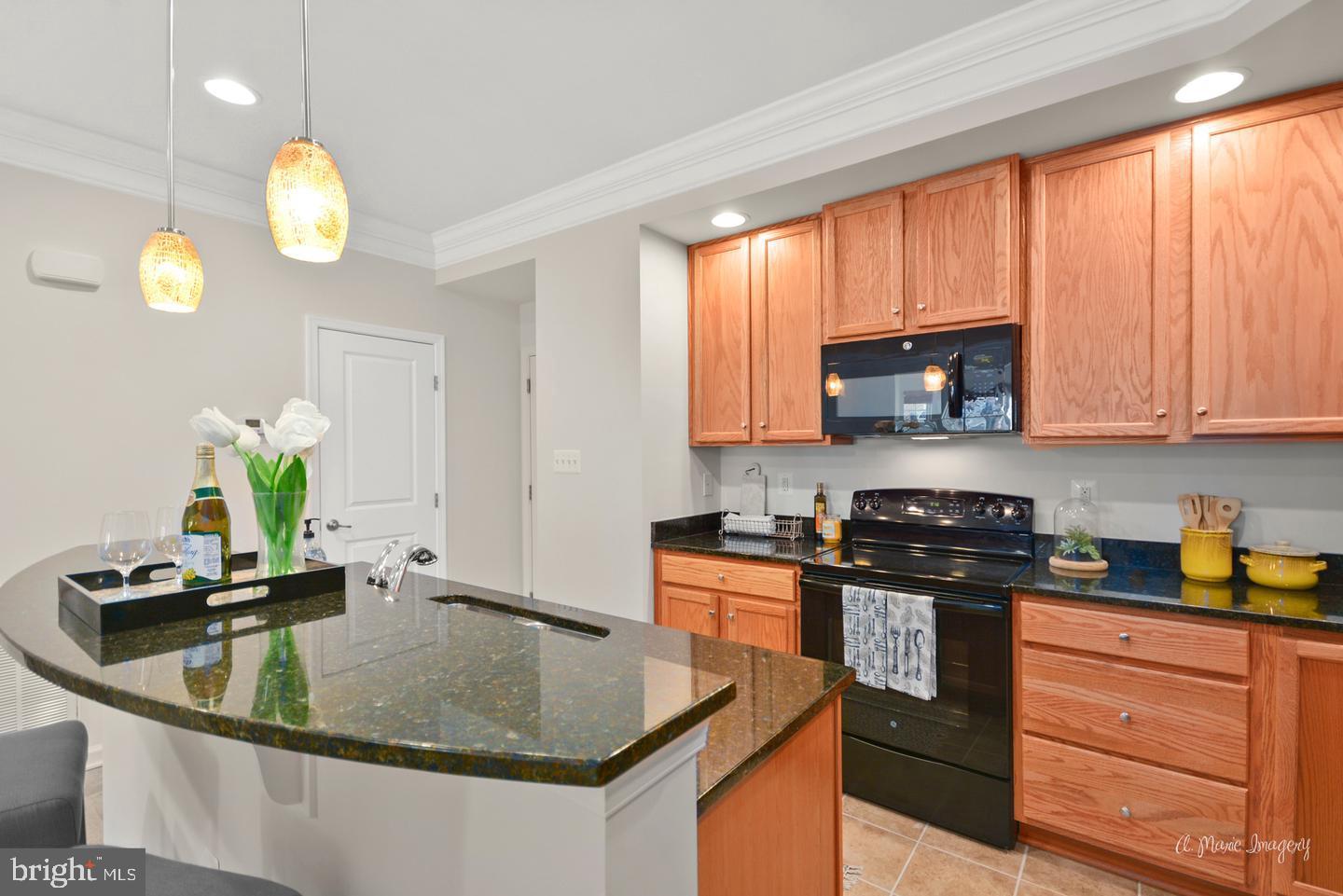 LINTON AT BALLENGER - Residential Lease