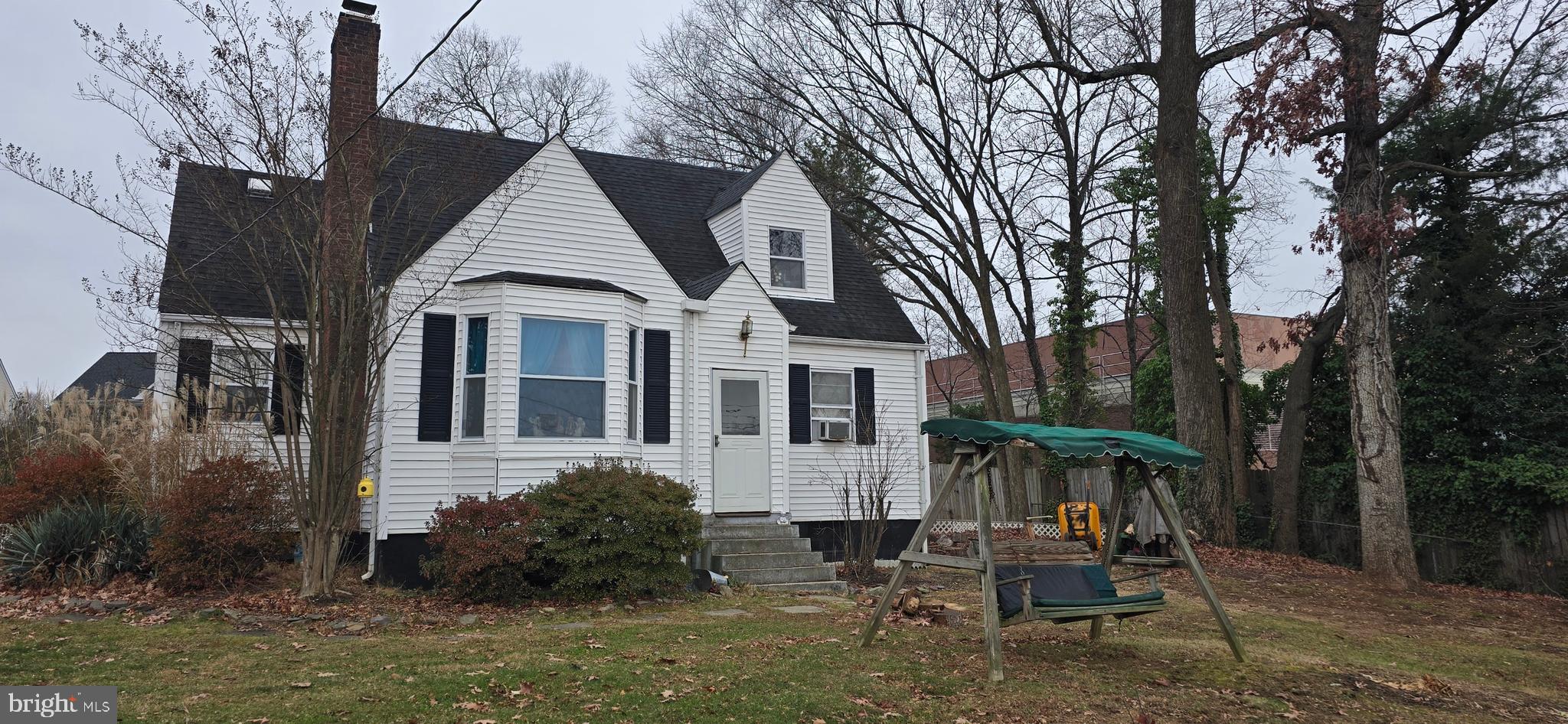 CLIFTON CREST - Residential