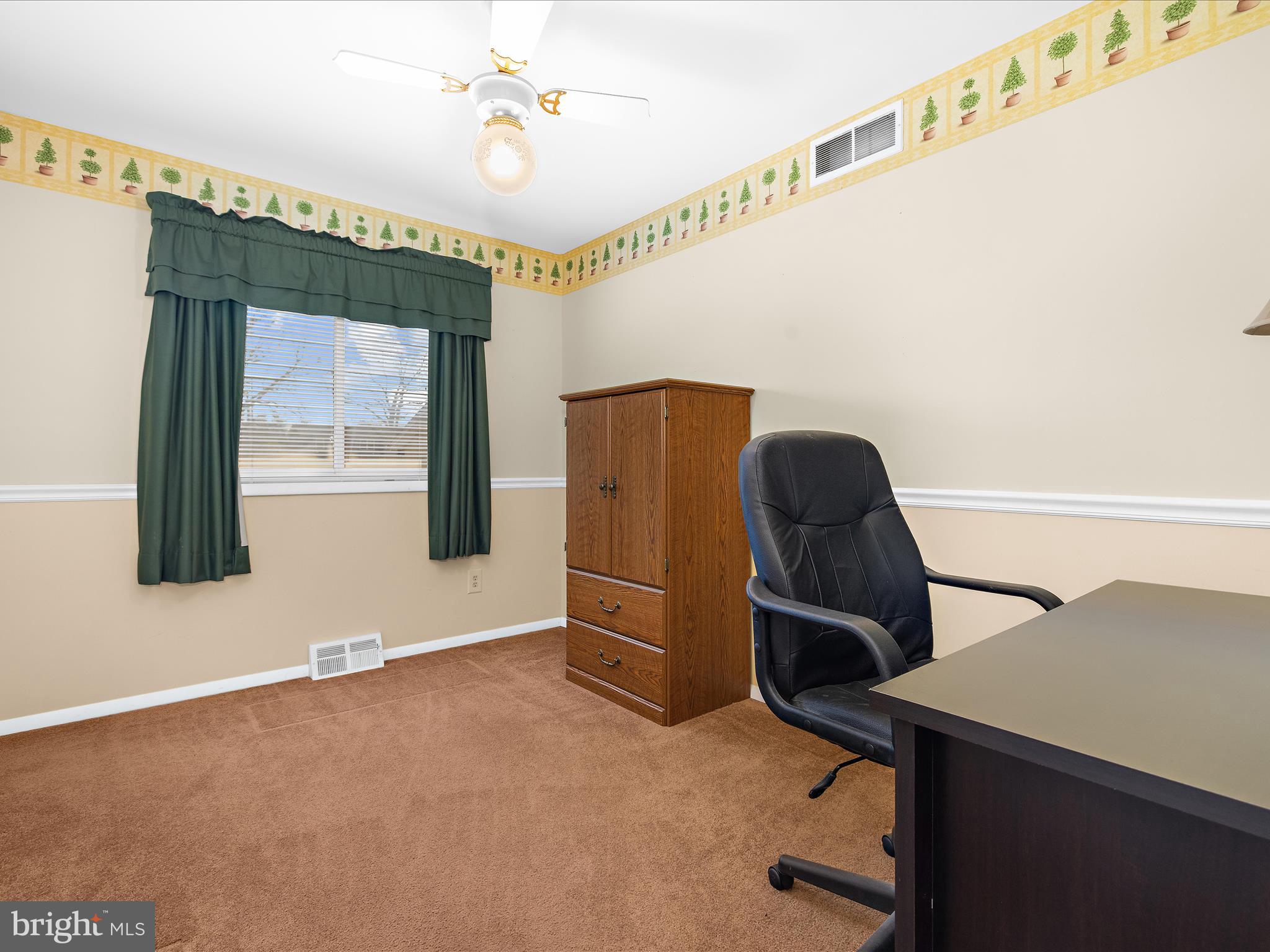 THE HIGHLANDS - Residential