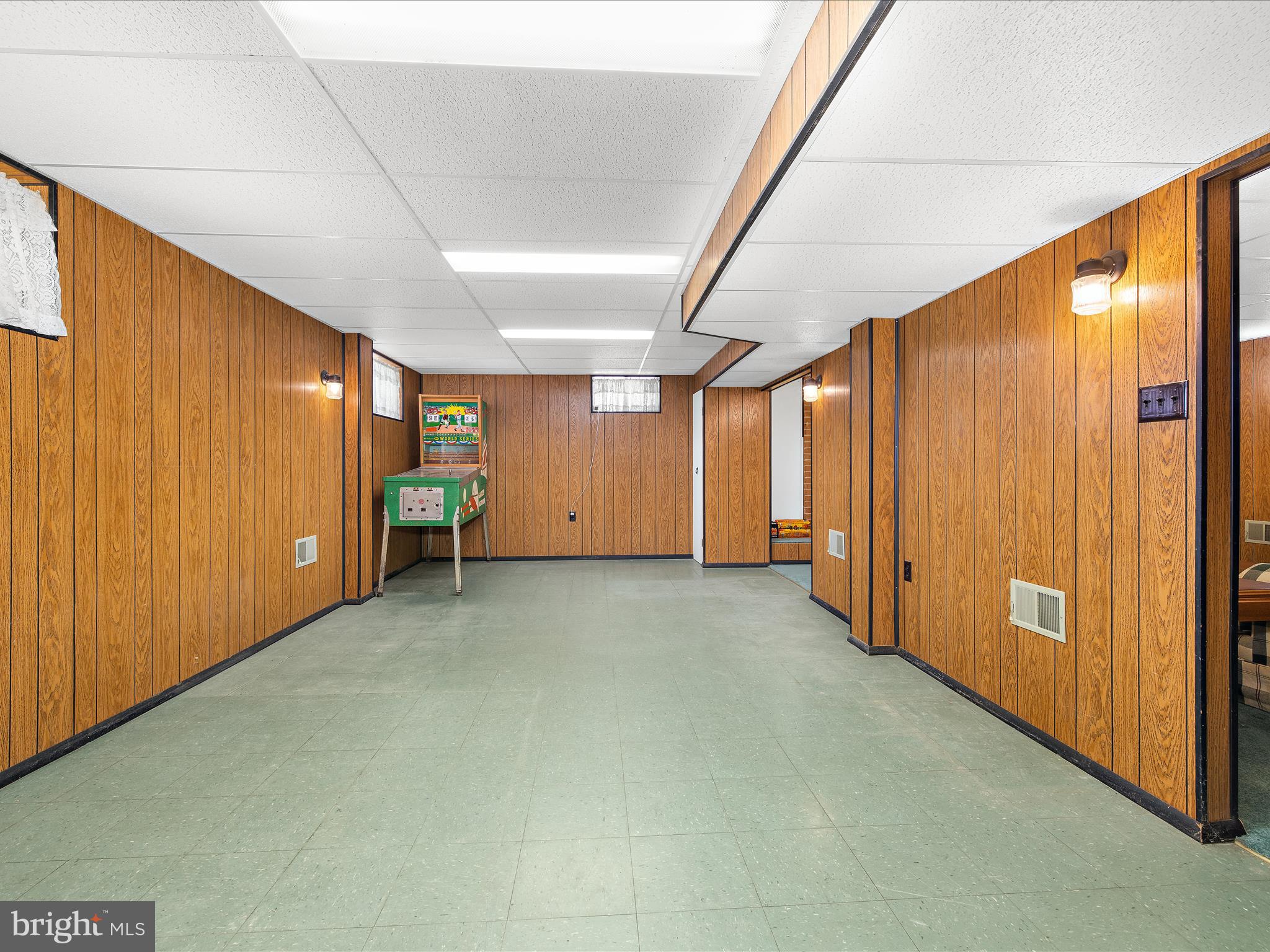 THE HIGHLANDS - Residential