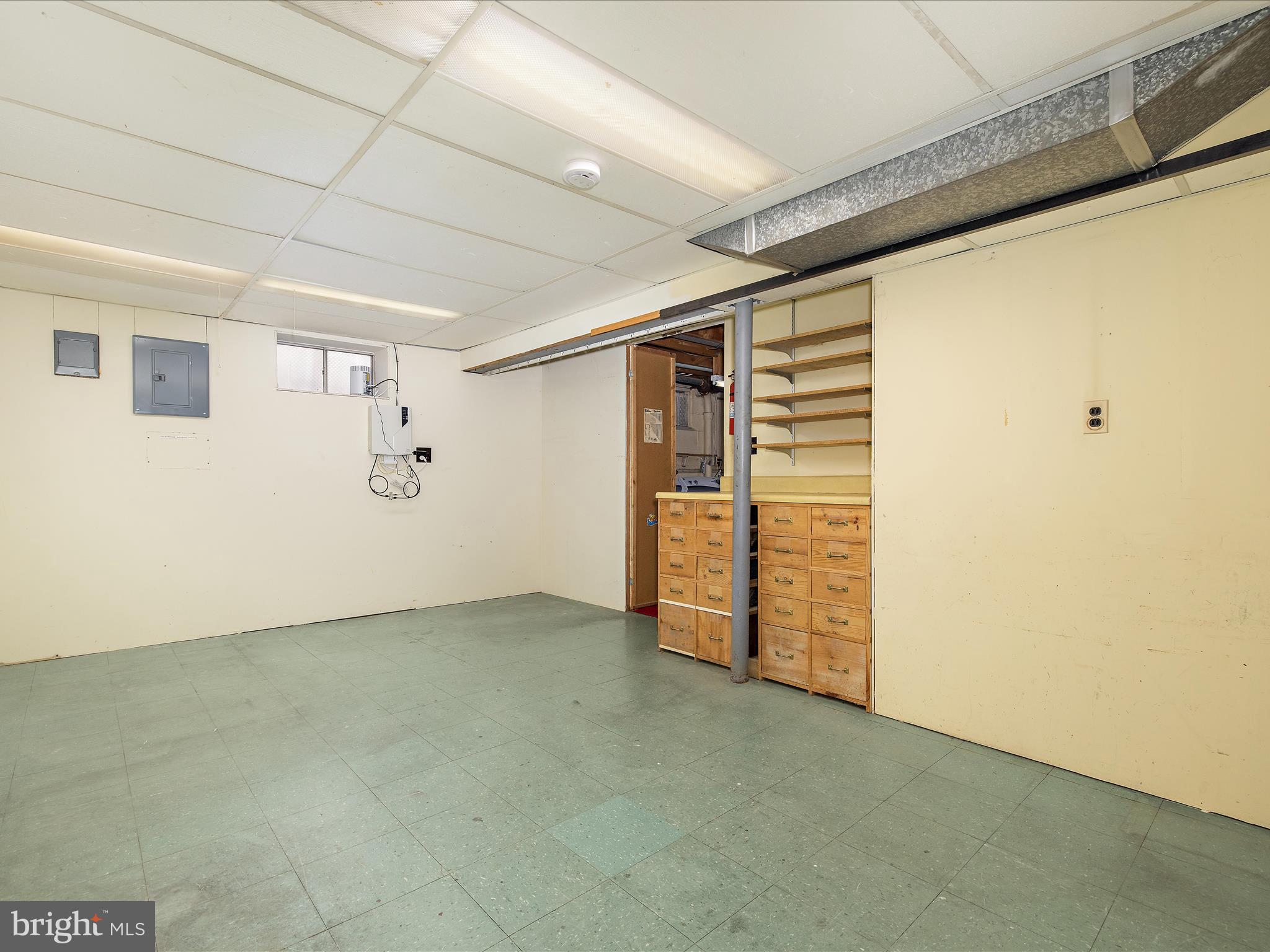 THE HIGHLANDS - Residential