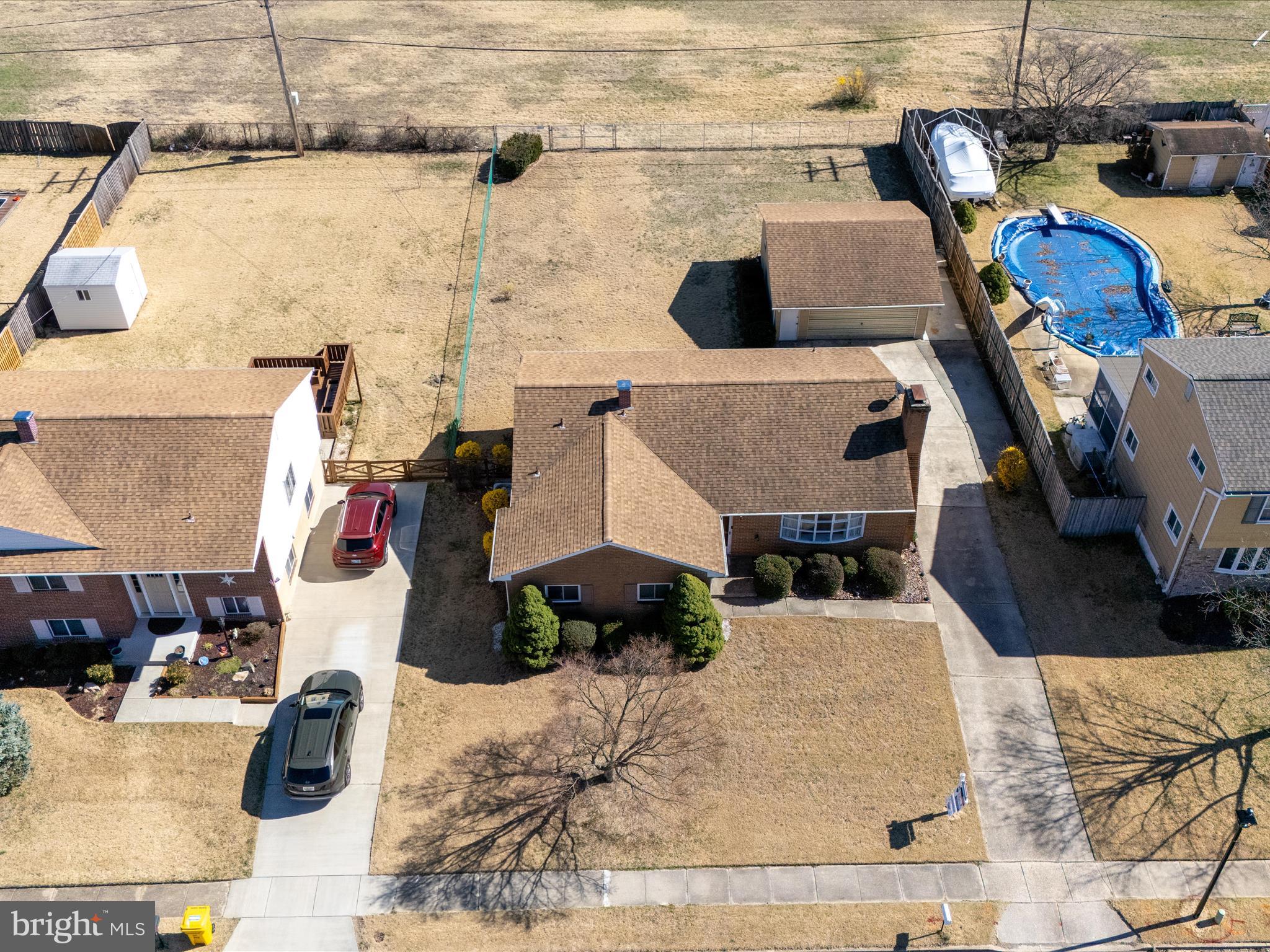 THE HIGHLANDS - Residential