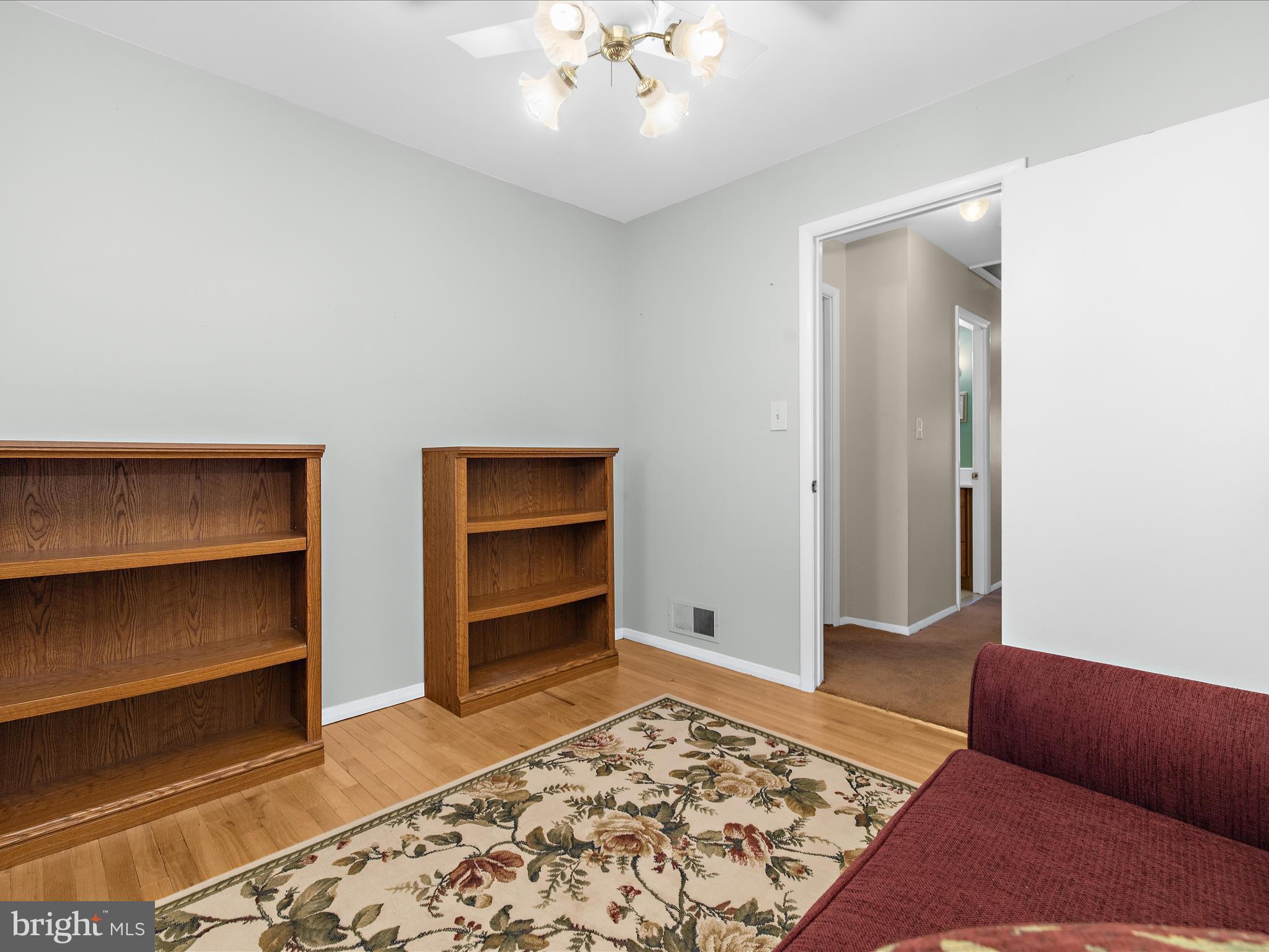 THE HIGHLANDS - Residential